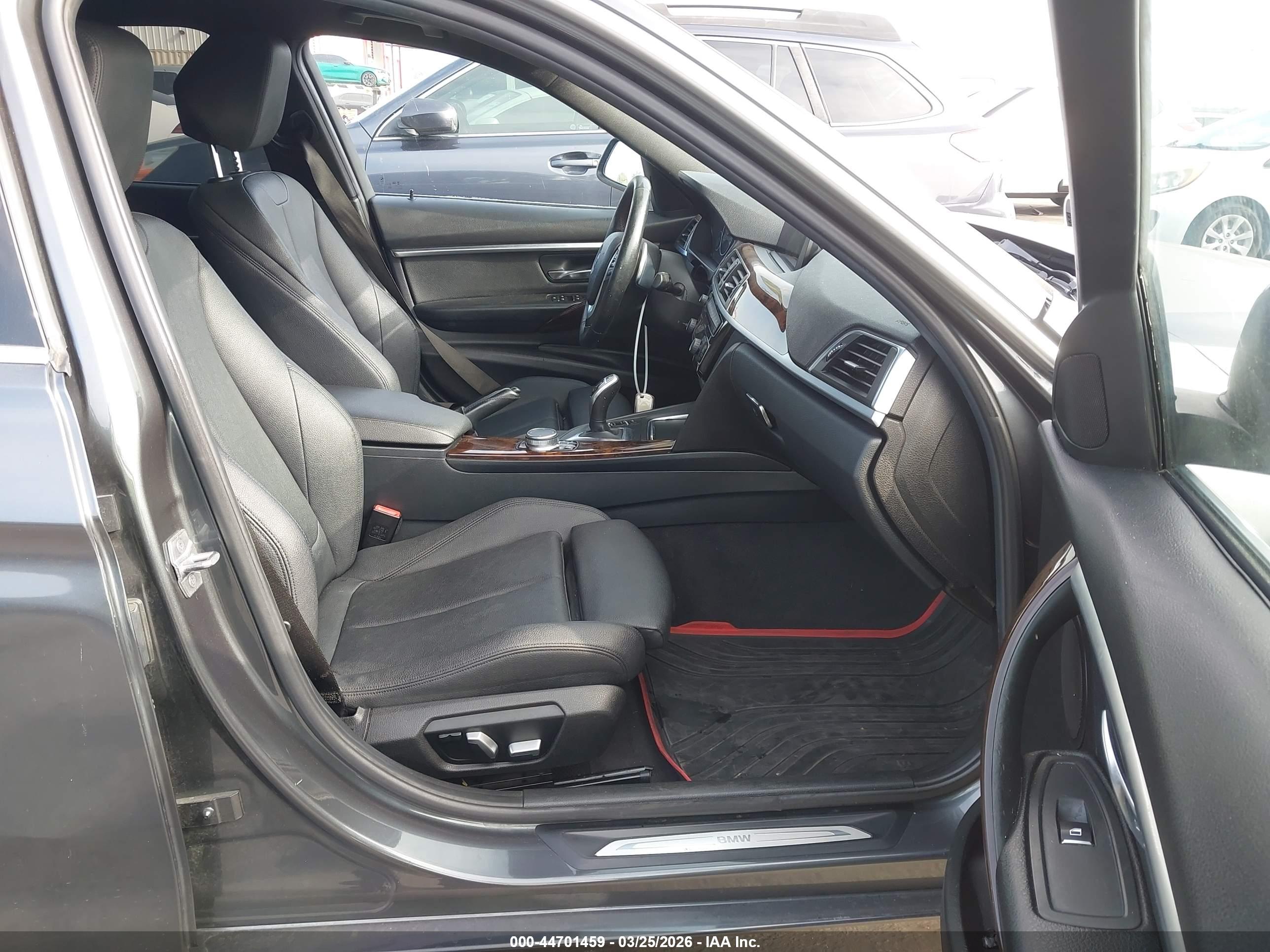 BMW 330I image 5