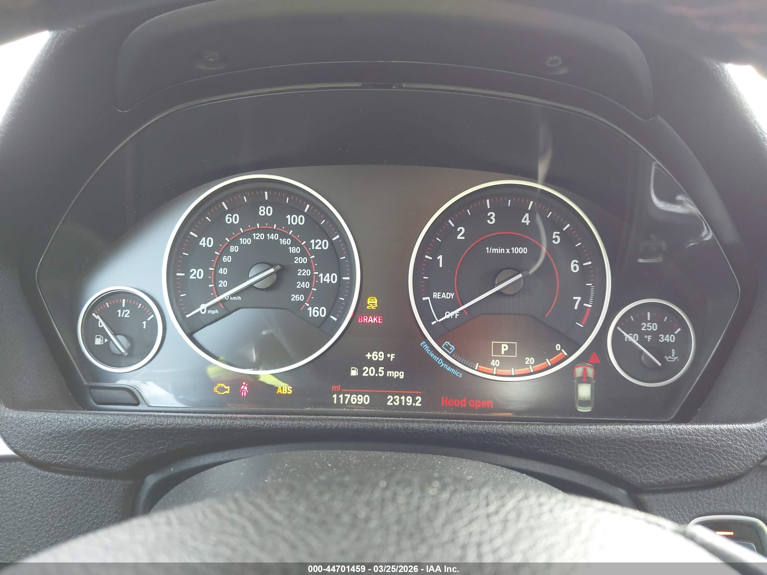 BMW 330I image 7