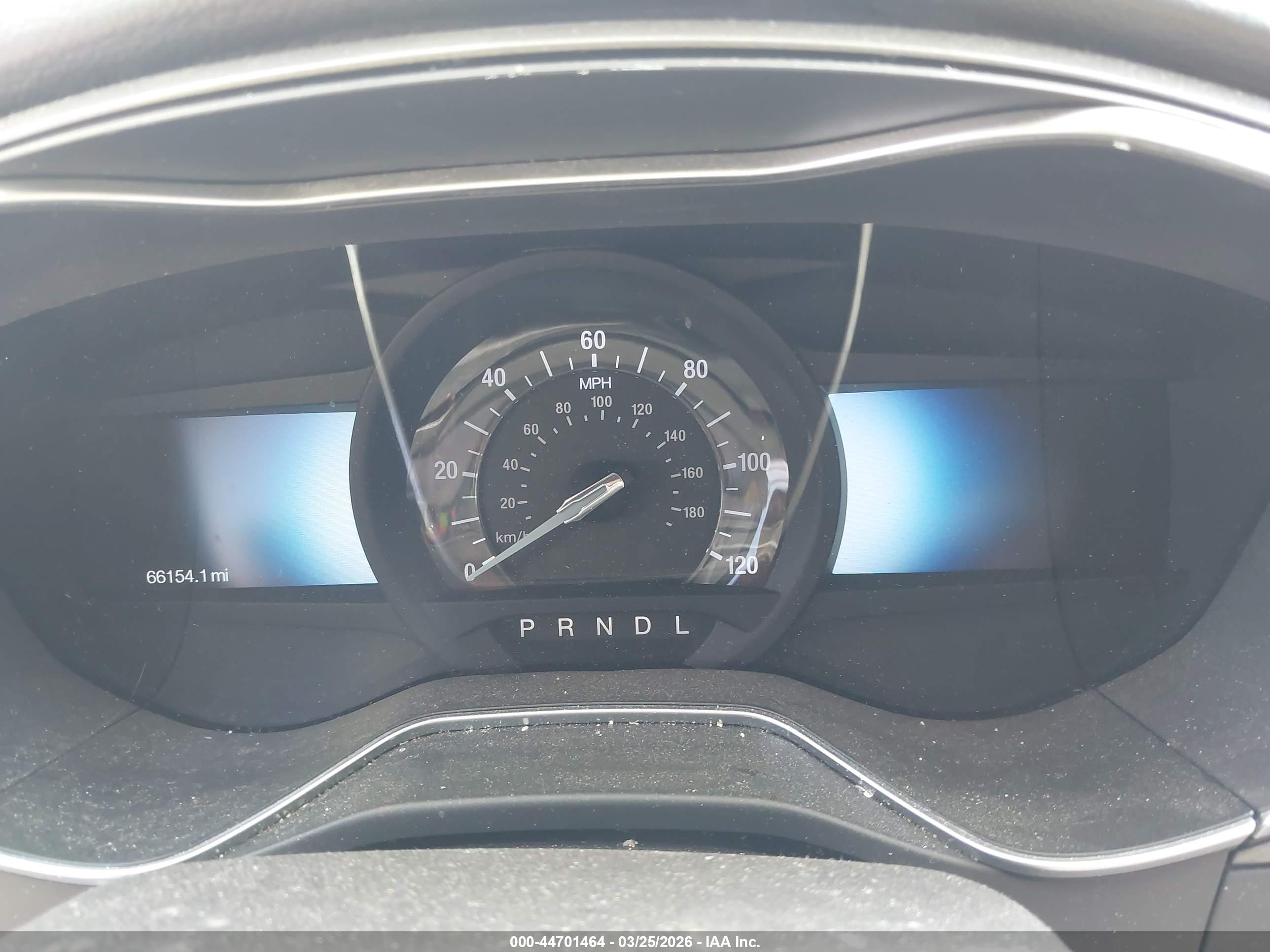 FORD FUSION image 7