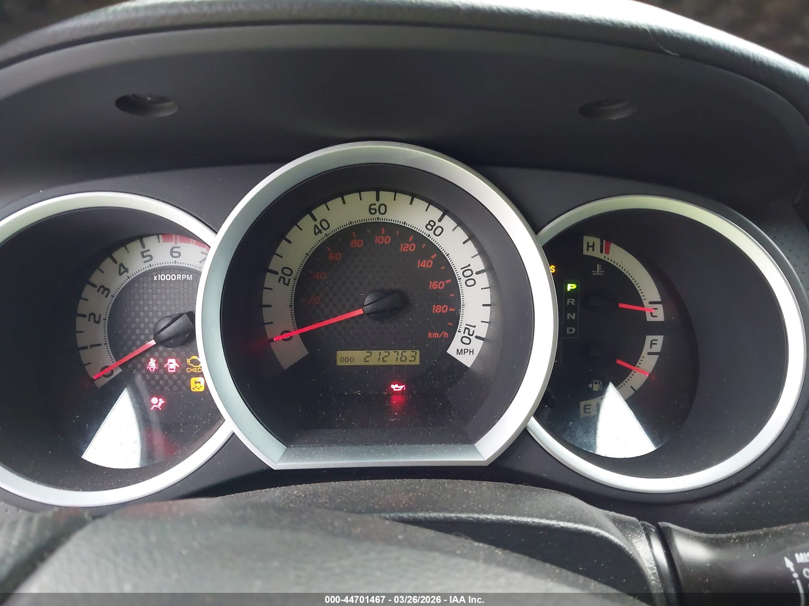 TOYOTA TACOMA image 7