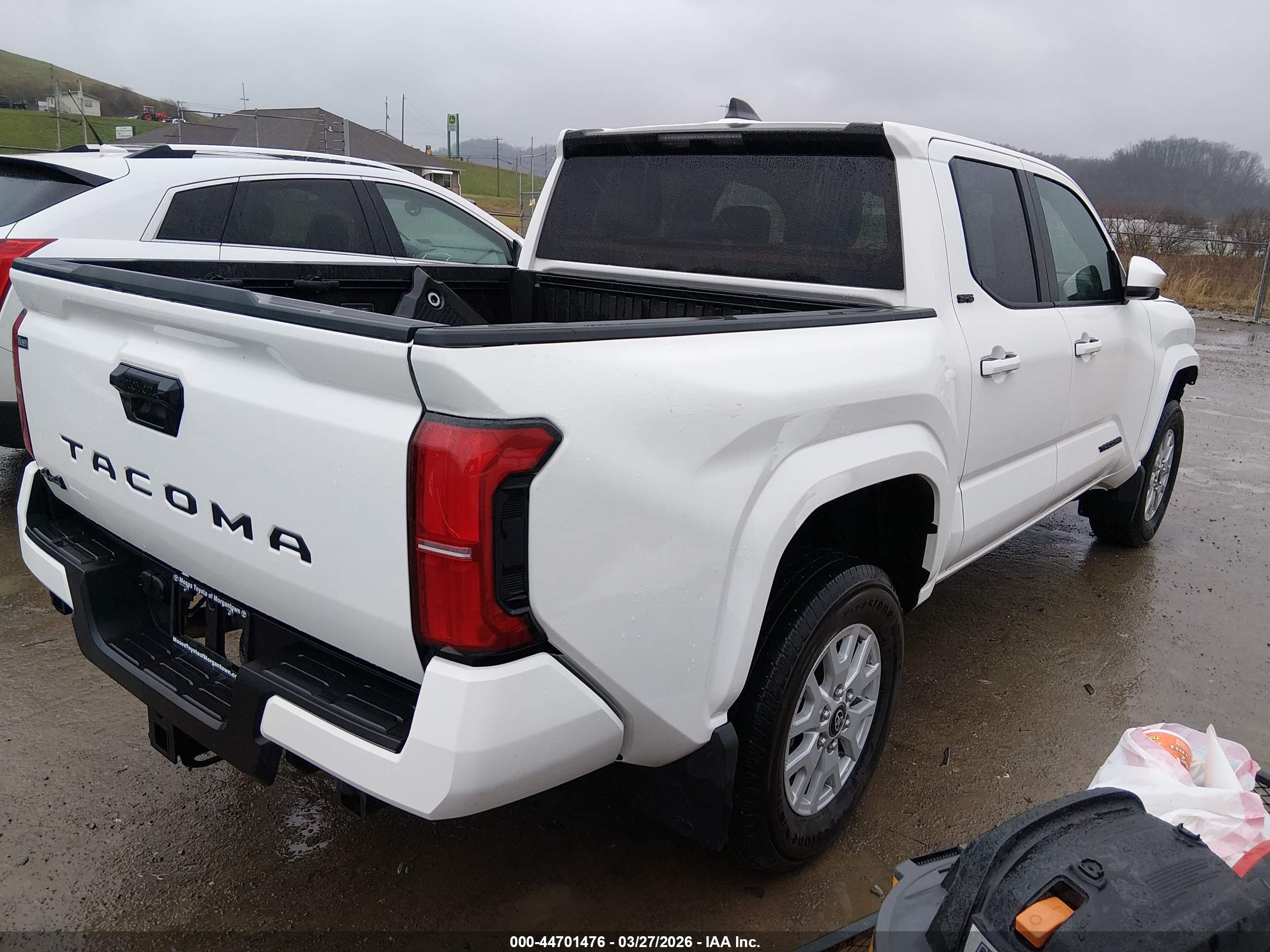 TOYOTA TACOMA image 4