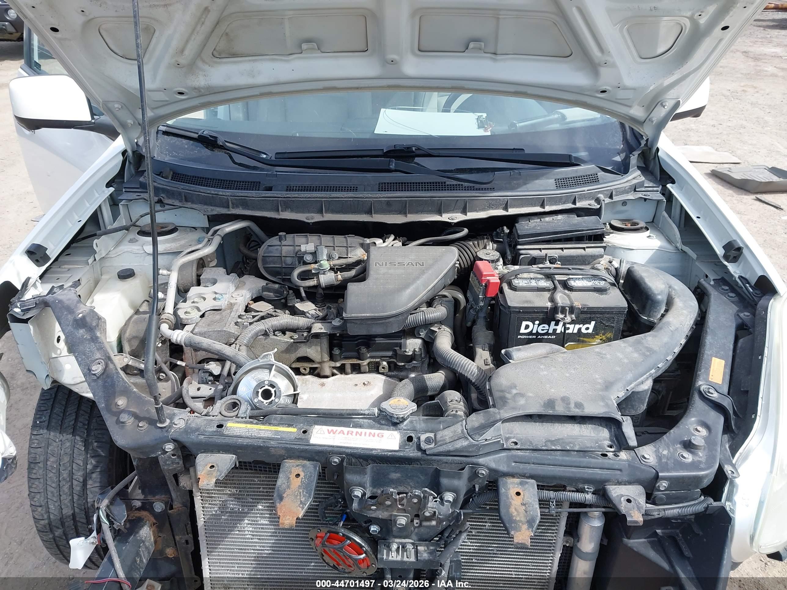 NISSAN ROGUE image 10