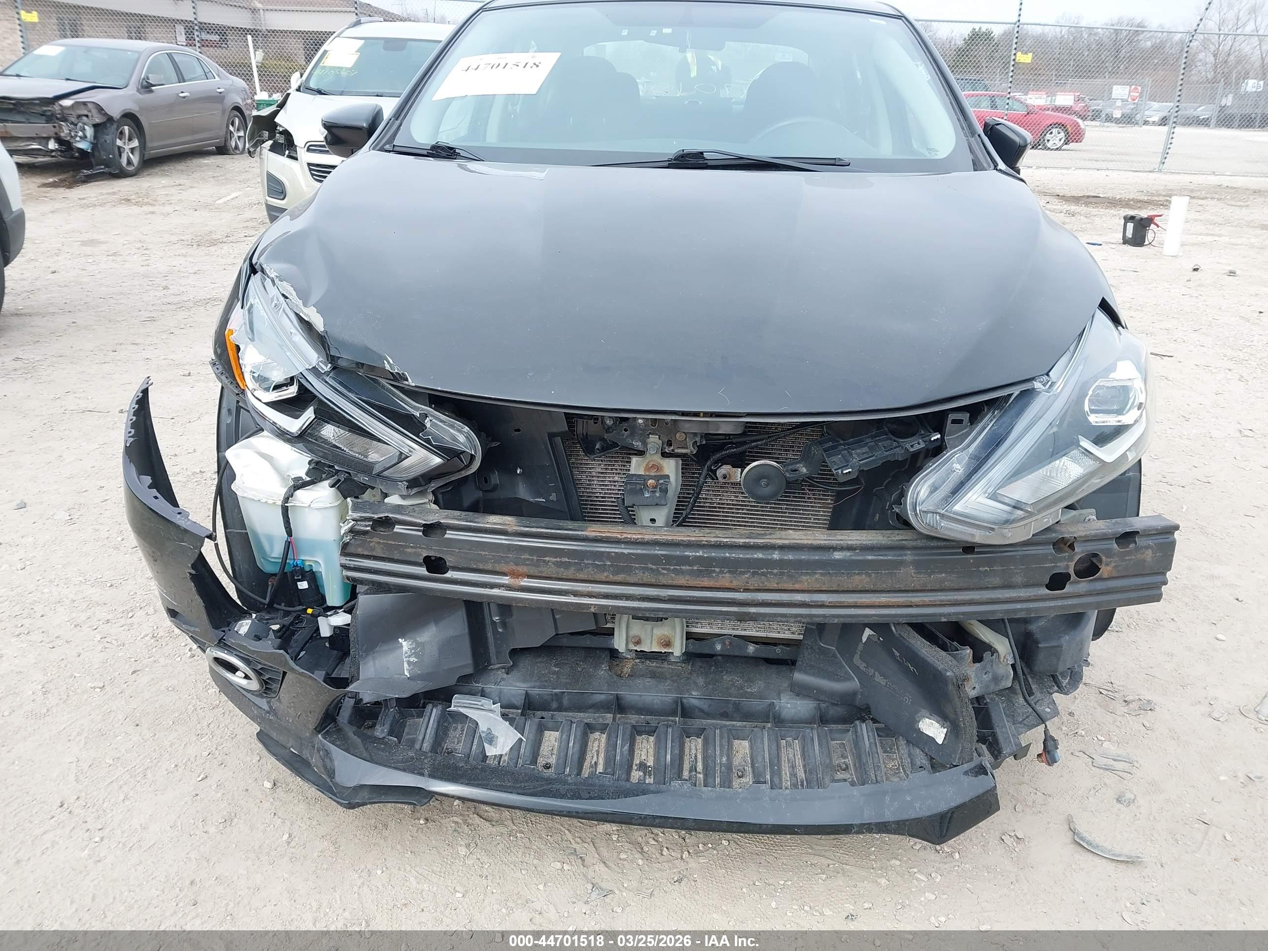 NISSAN SENTRA image 6