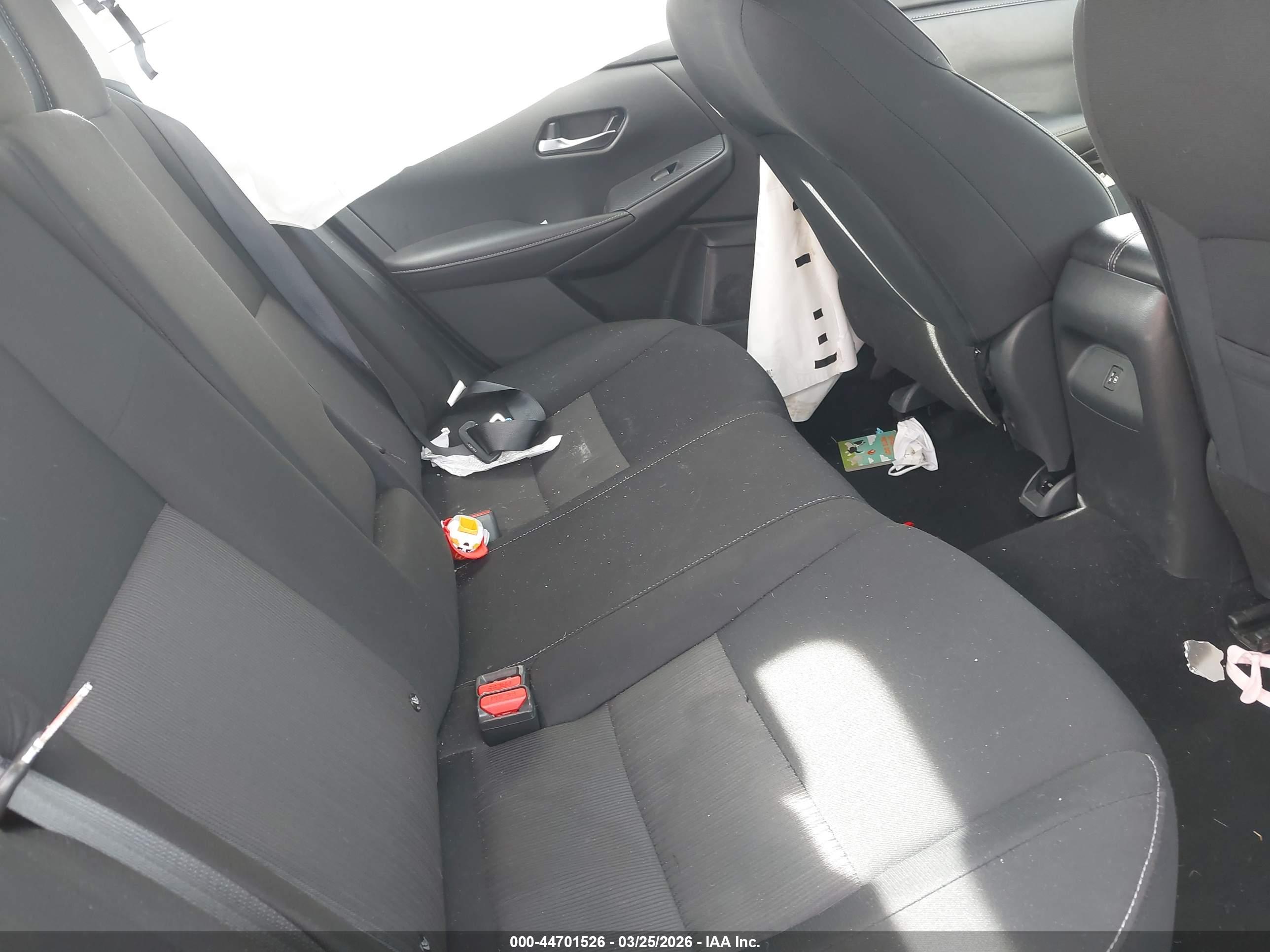 NISSAN SENTRA image 8