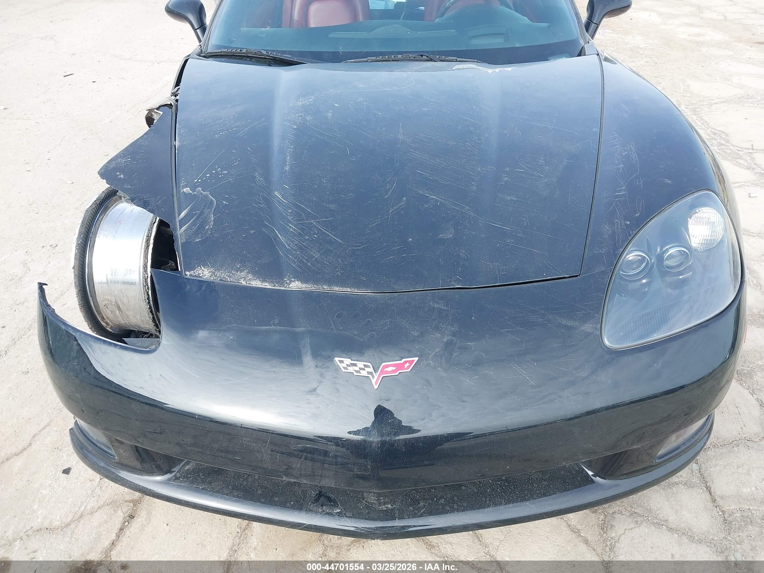 CHEVROLET CORVETTE image 10