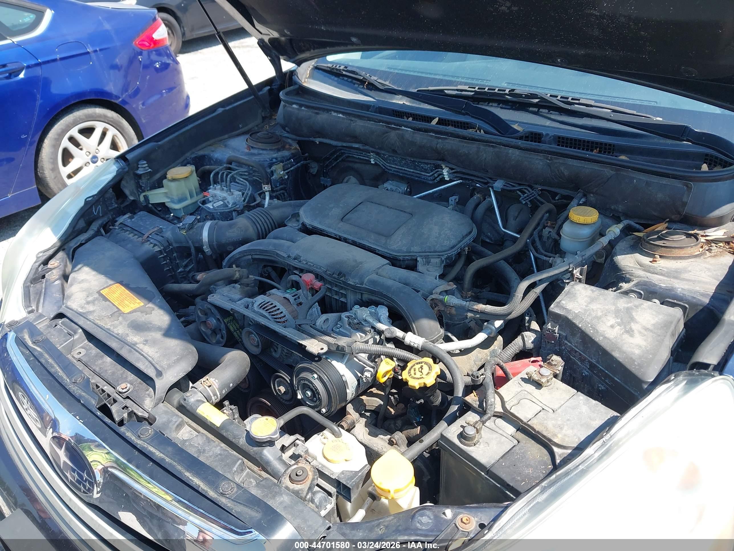 SUBARU OUTBACK image 10