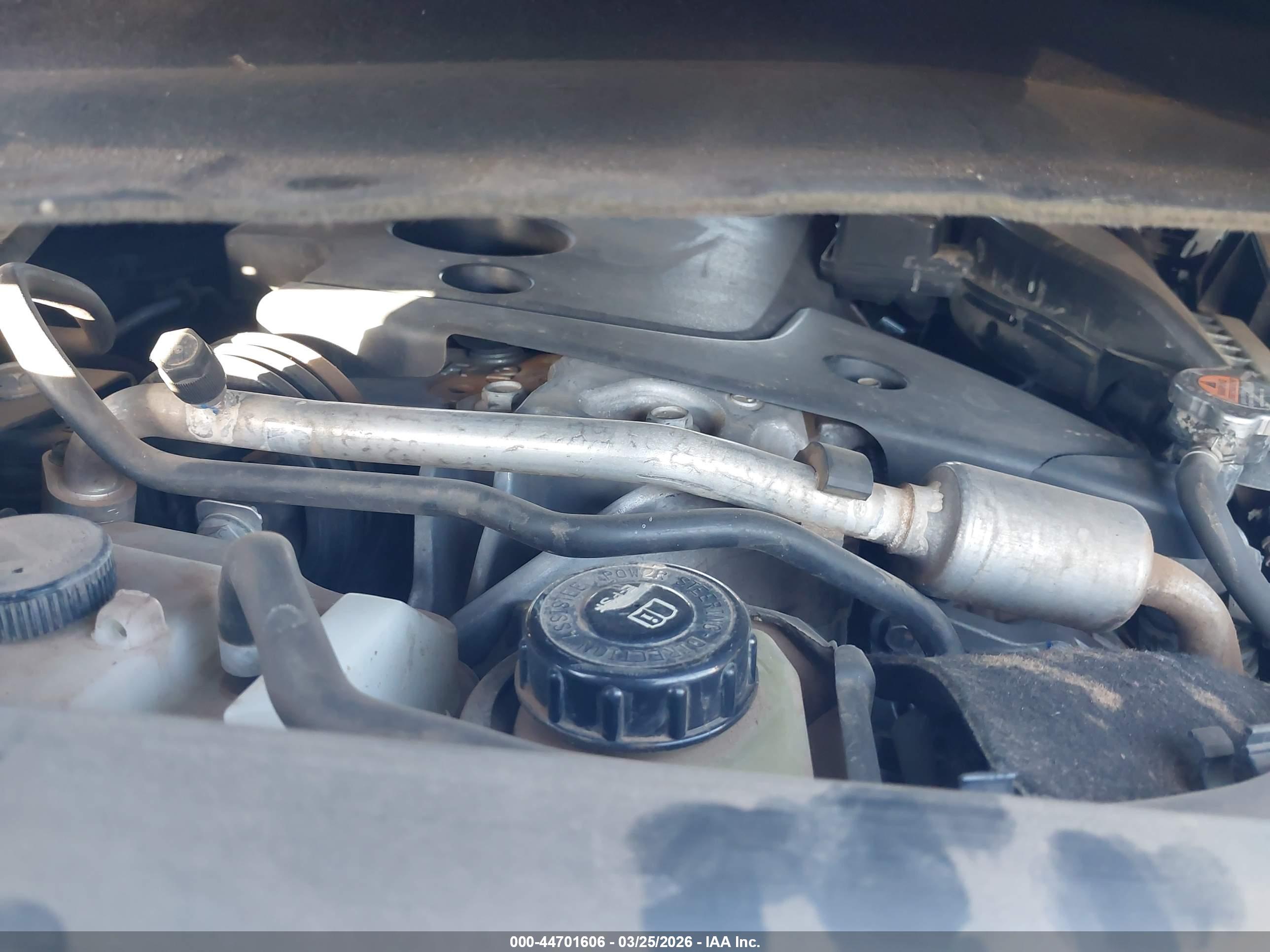 NISSAN ALTIMA image 10