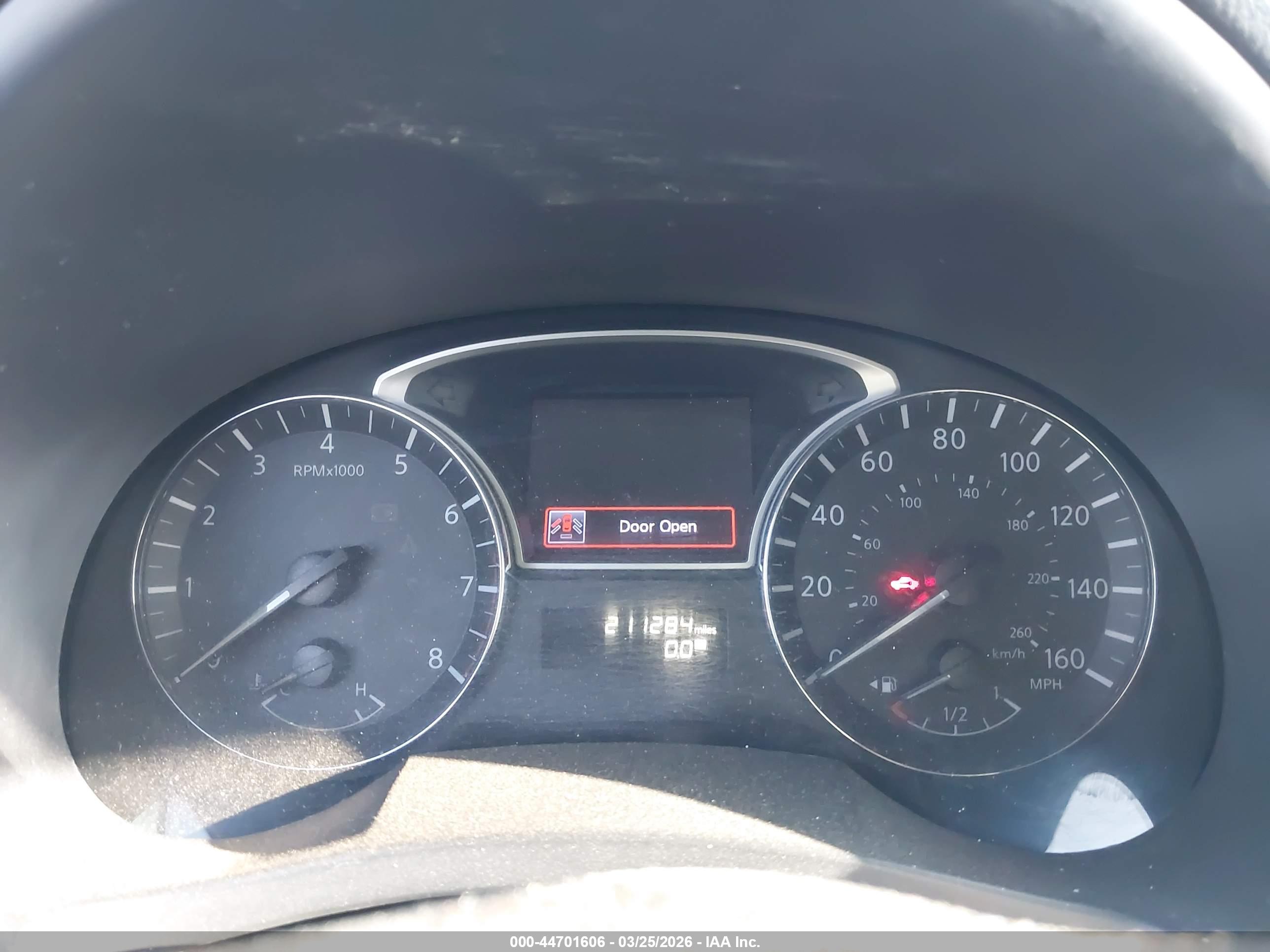 NISSAN ALTIMA image 7