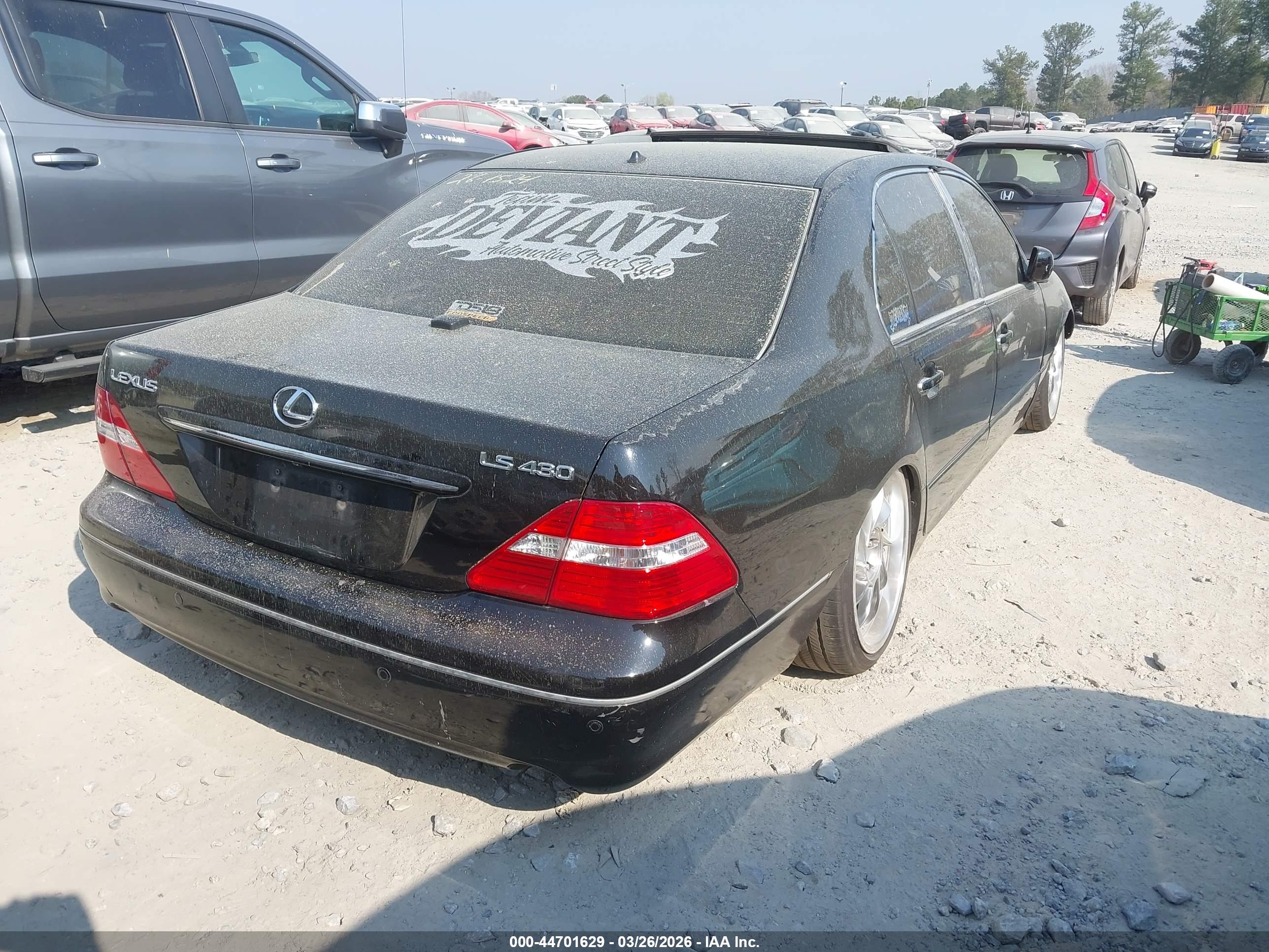 LEXUS LS image 4