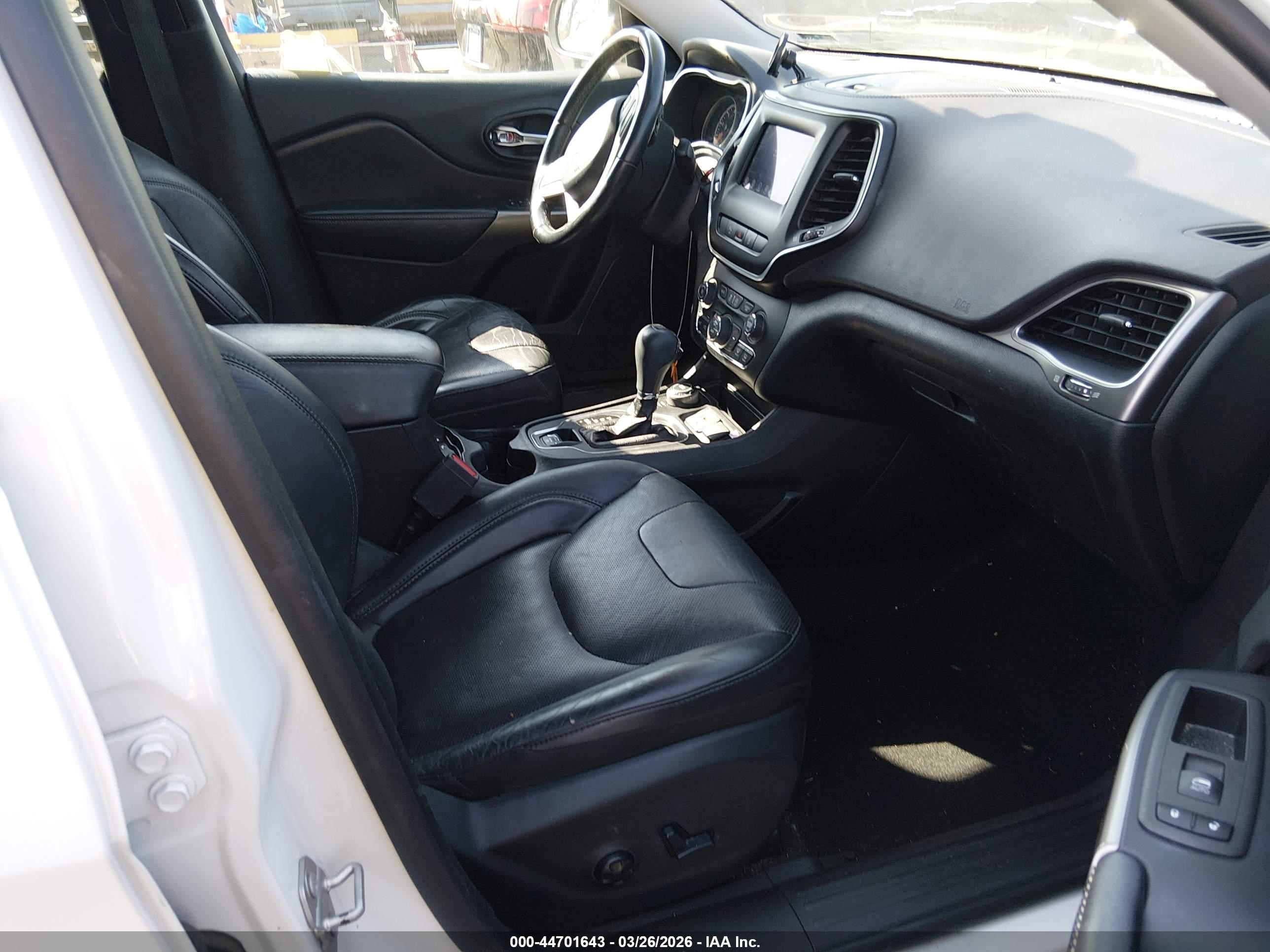 JEEP CHEROKEE image 5