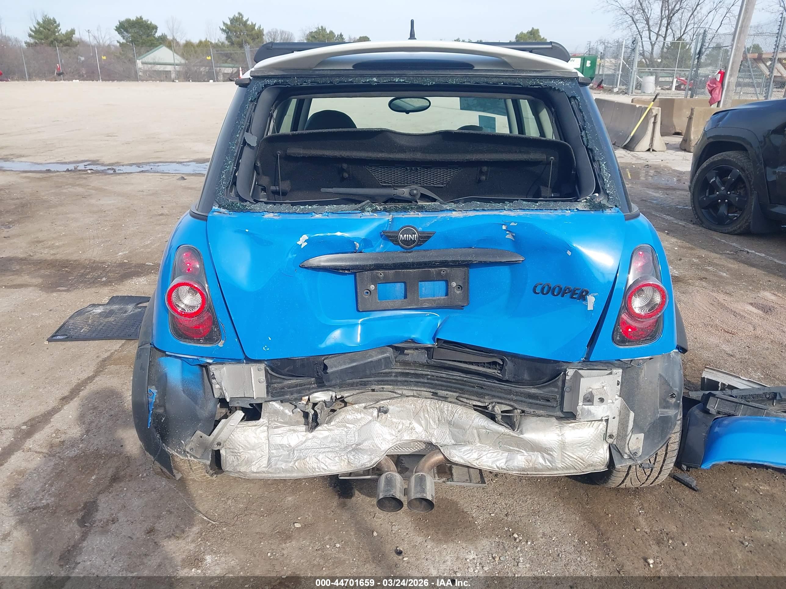MINI COOPER image 6