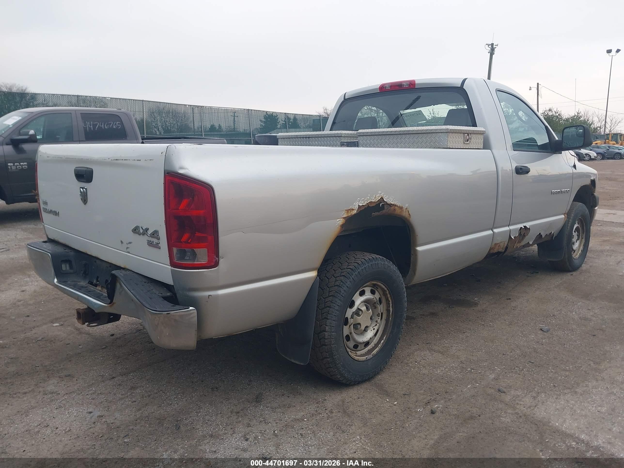 DODGE RAM image 4