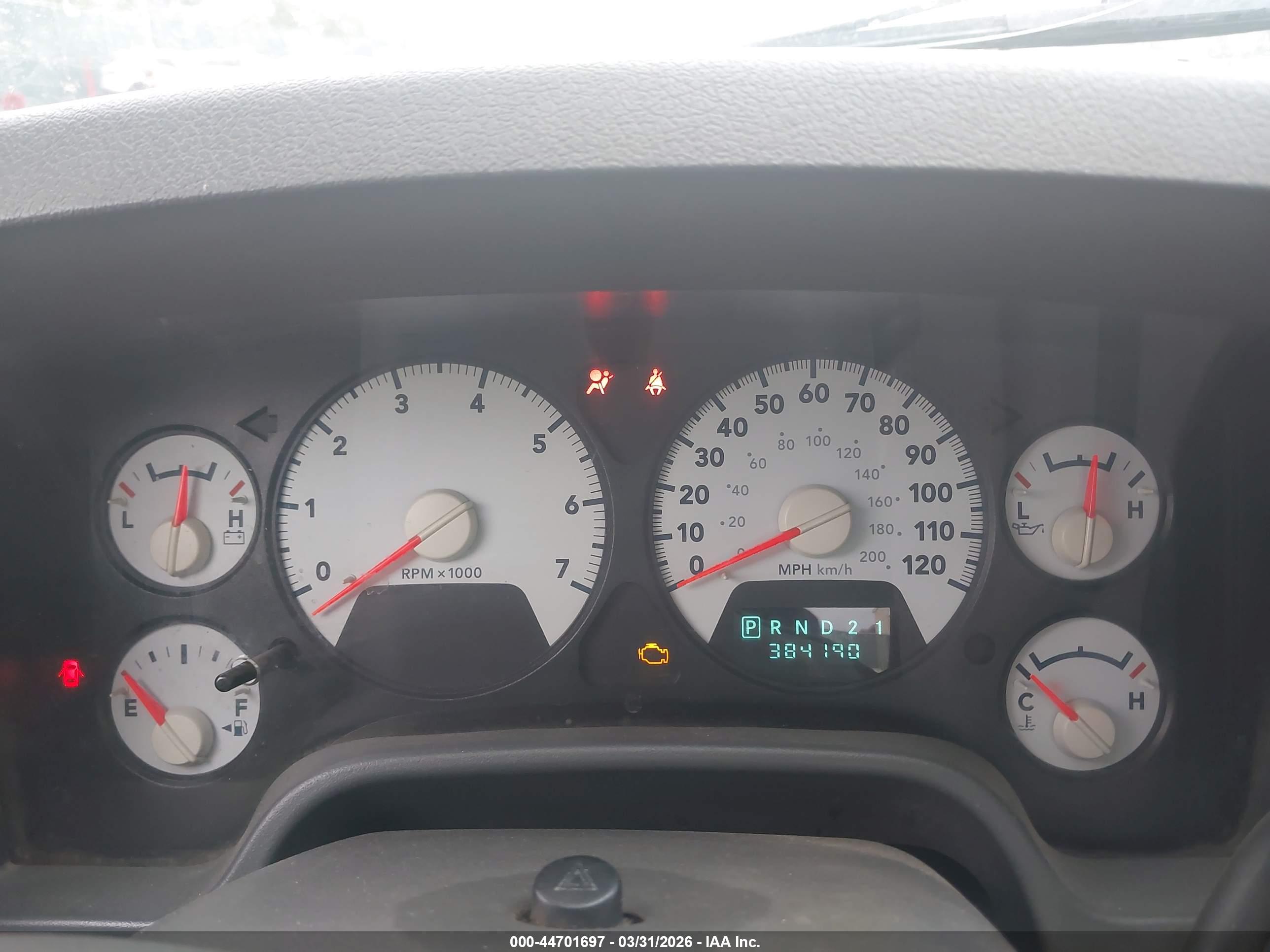 DODGE RAM image 7