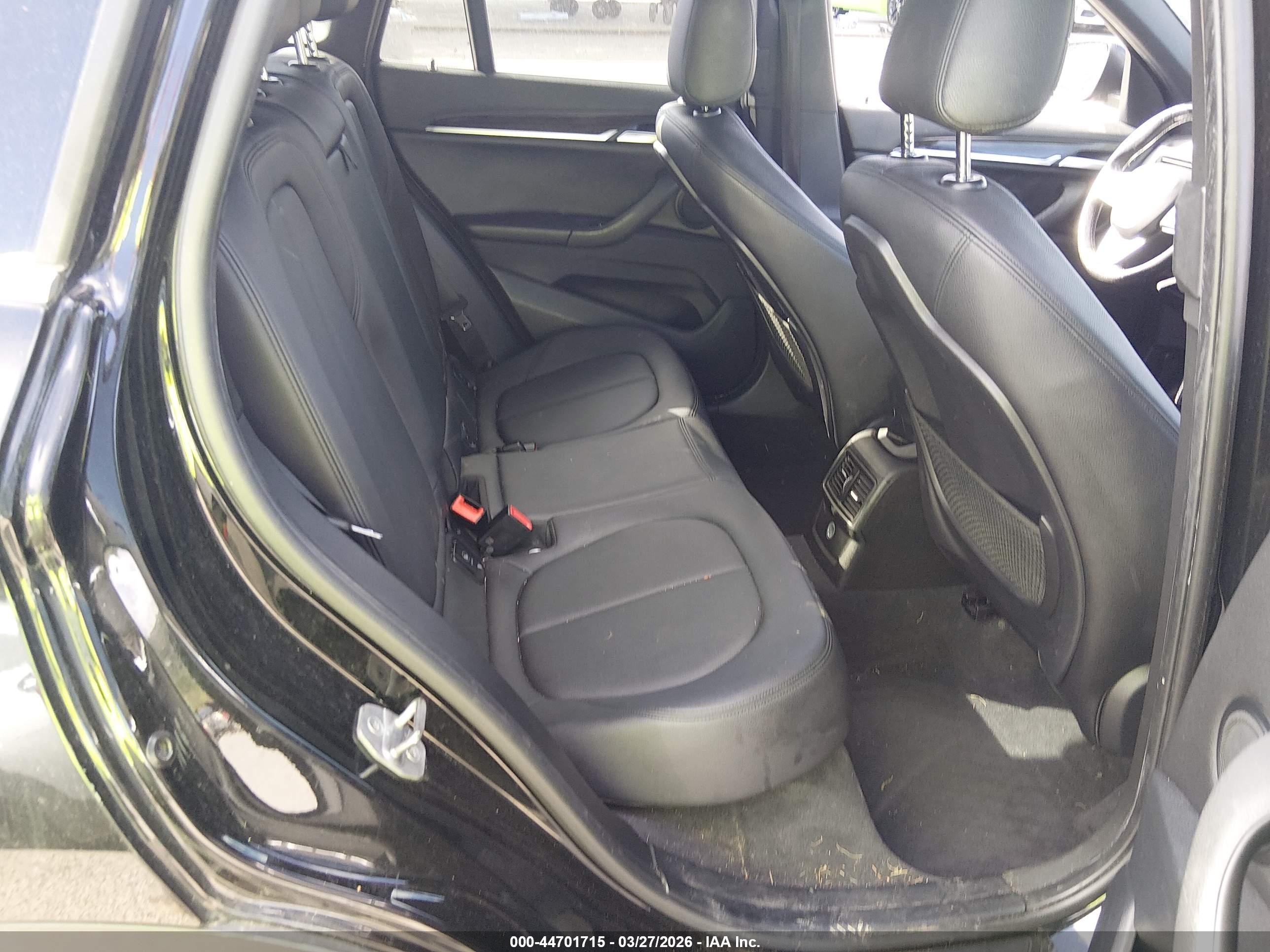 BMW X1 image 8