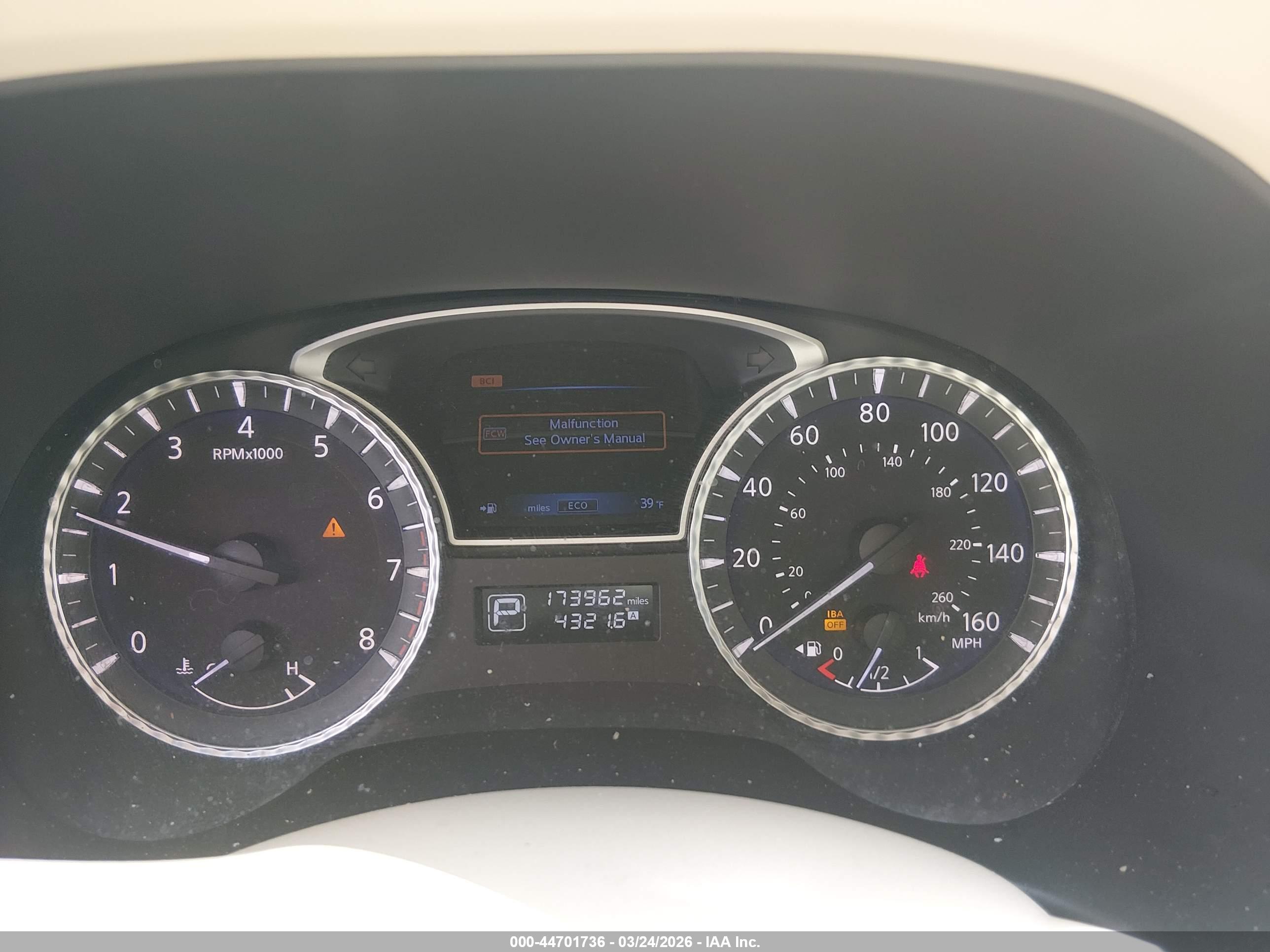 INFINITI JX35 image 7