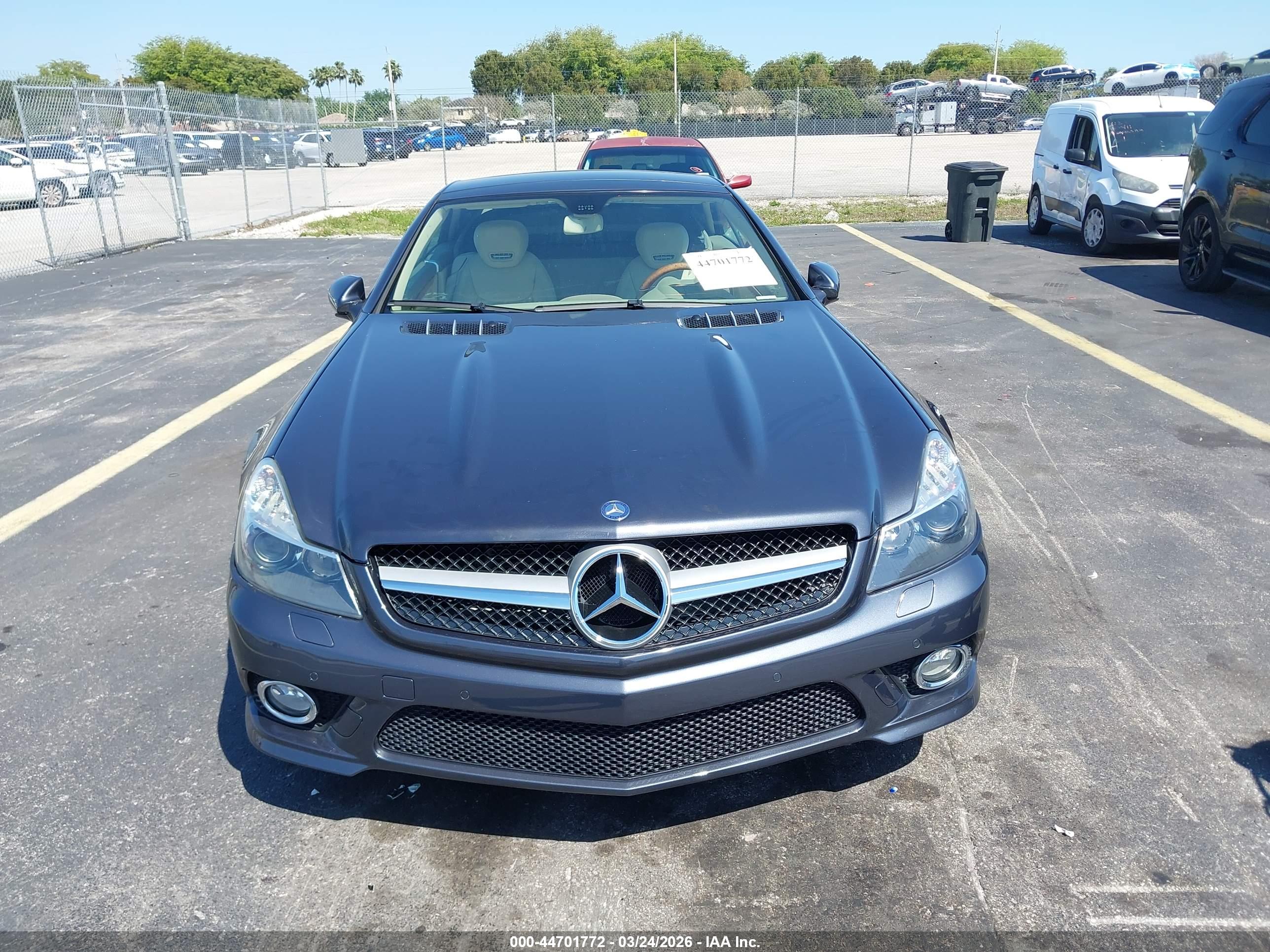 MERCEDES-BENZ SL image 6