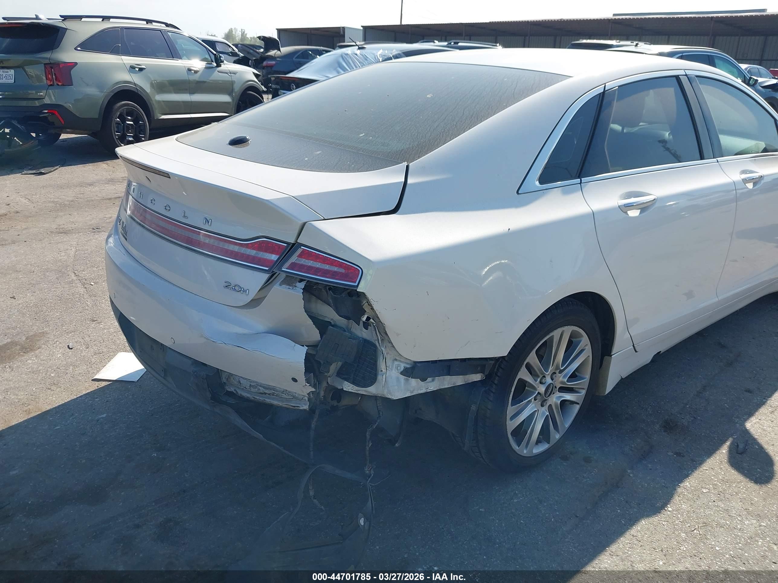 LINCOLN MKZ image 6