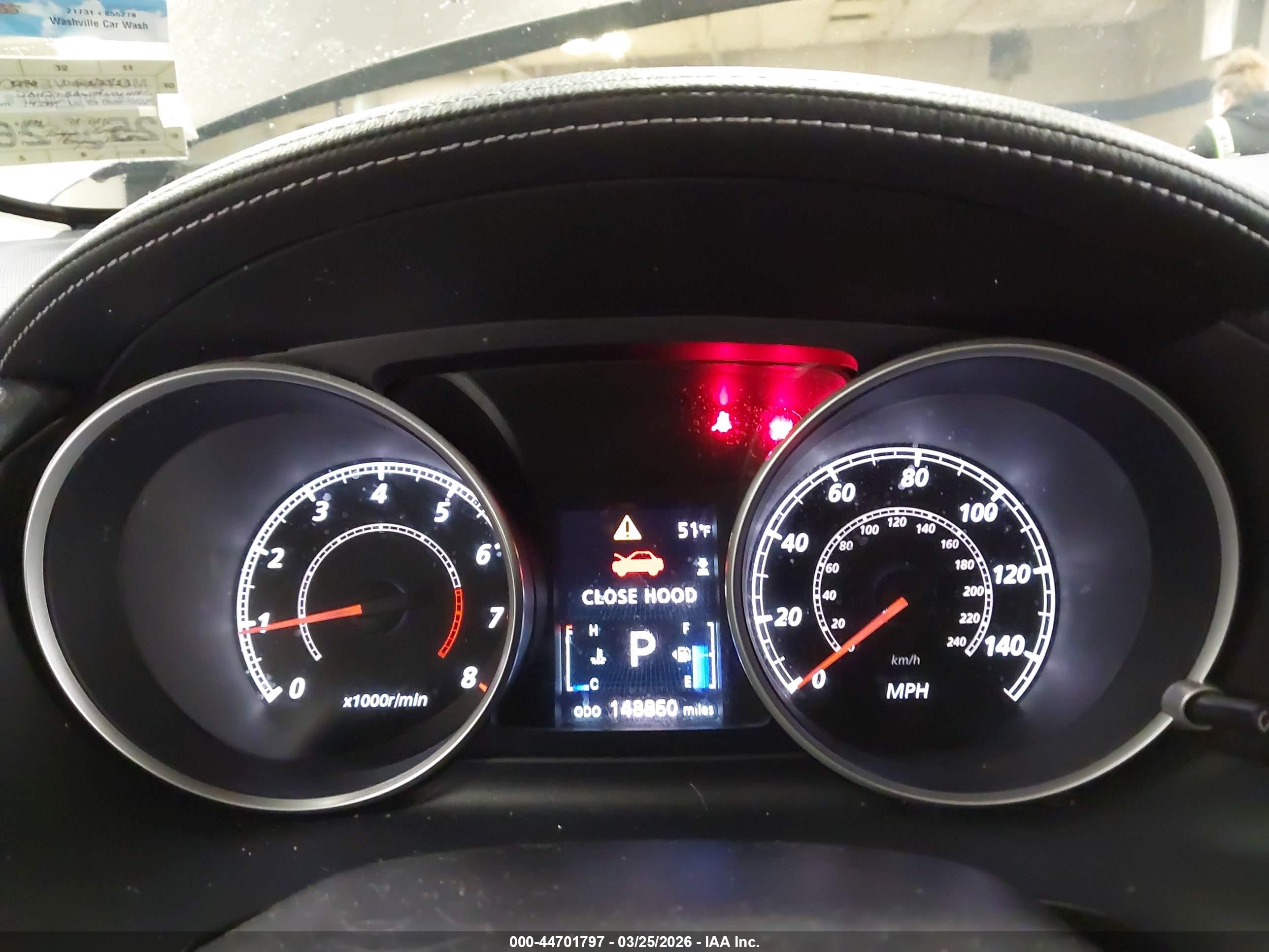 MITSUBISHI OUTLANDER image 7