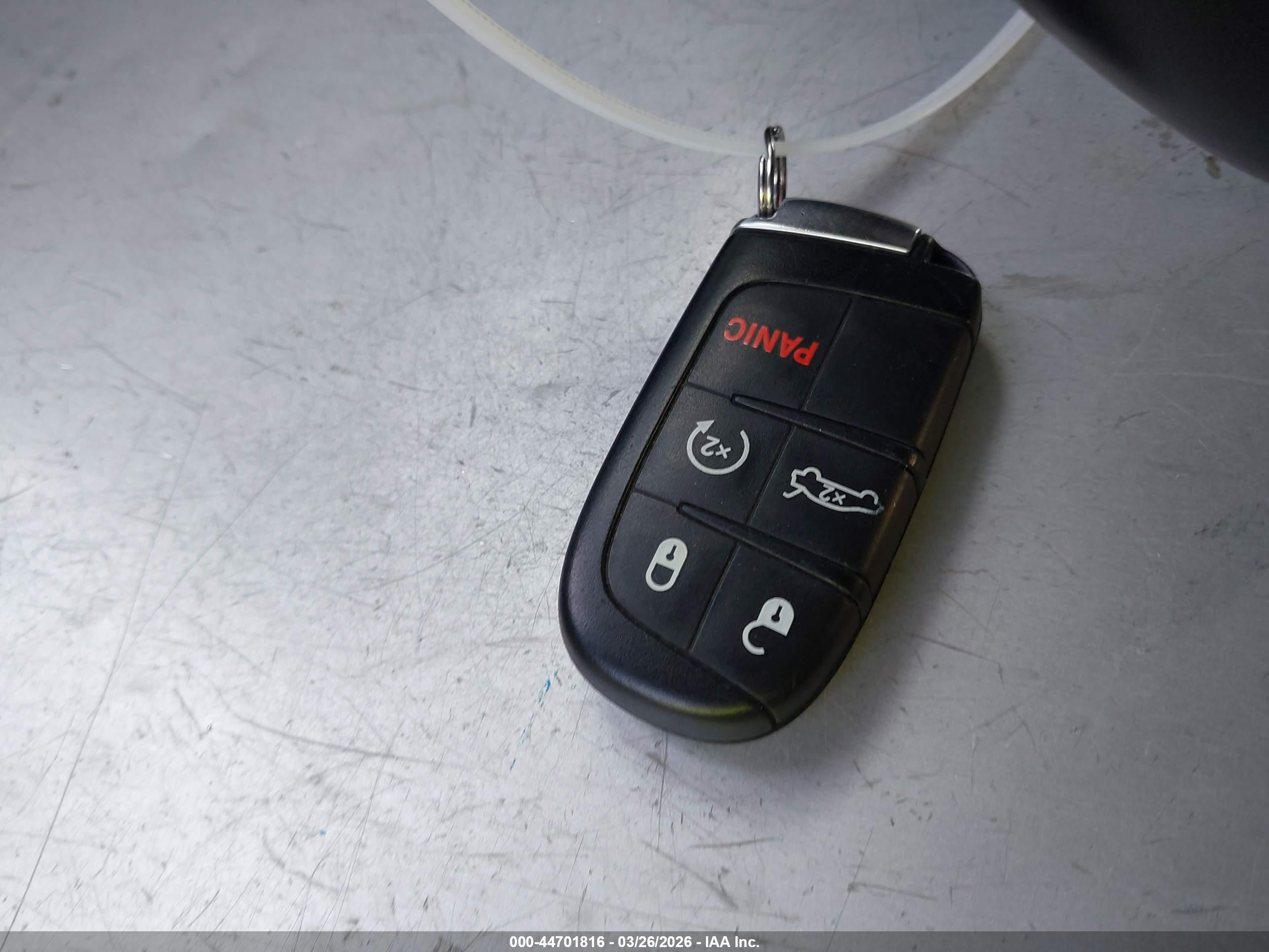 DODGE CHALLENGER image 11