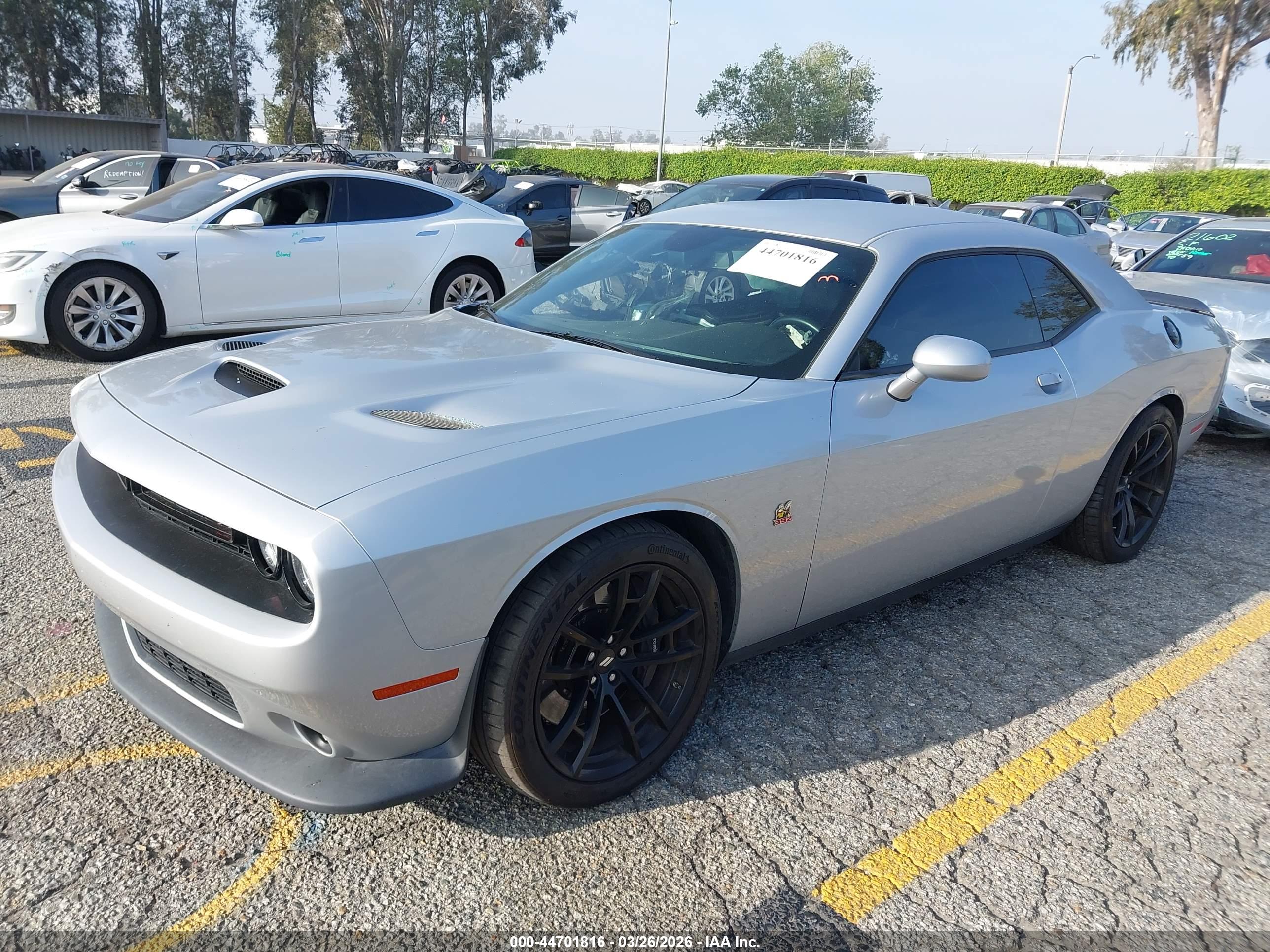 DODGE CHALLENGER image 2