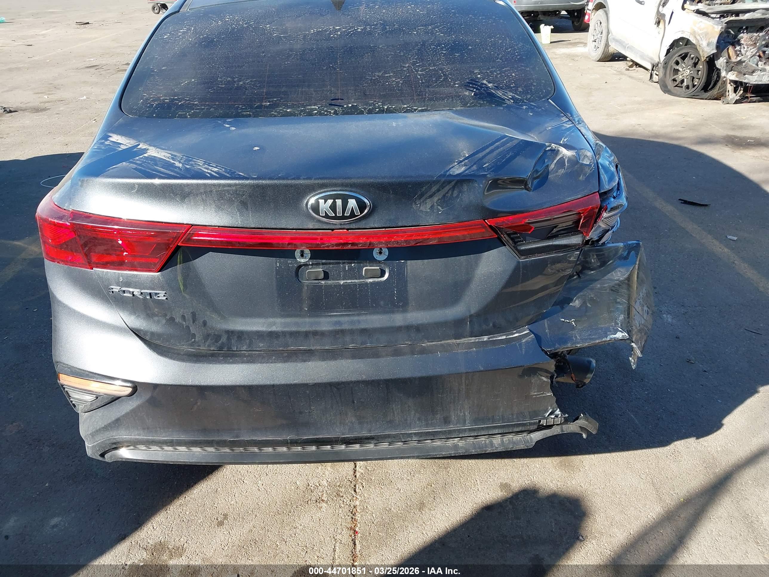 KIA FORTE image 6