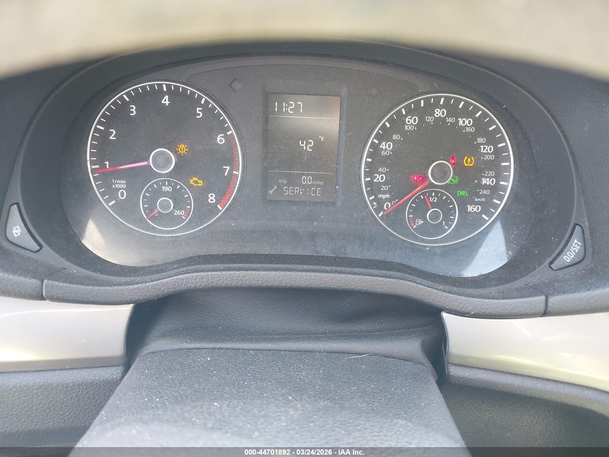 VOLKSWAGEN PASSAT image 7