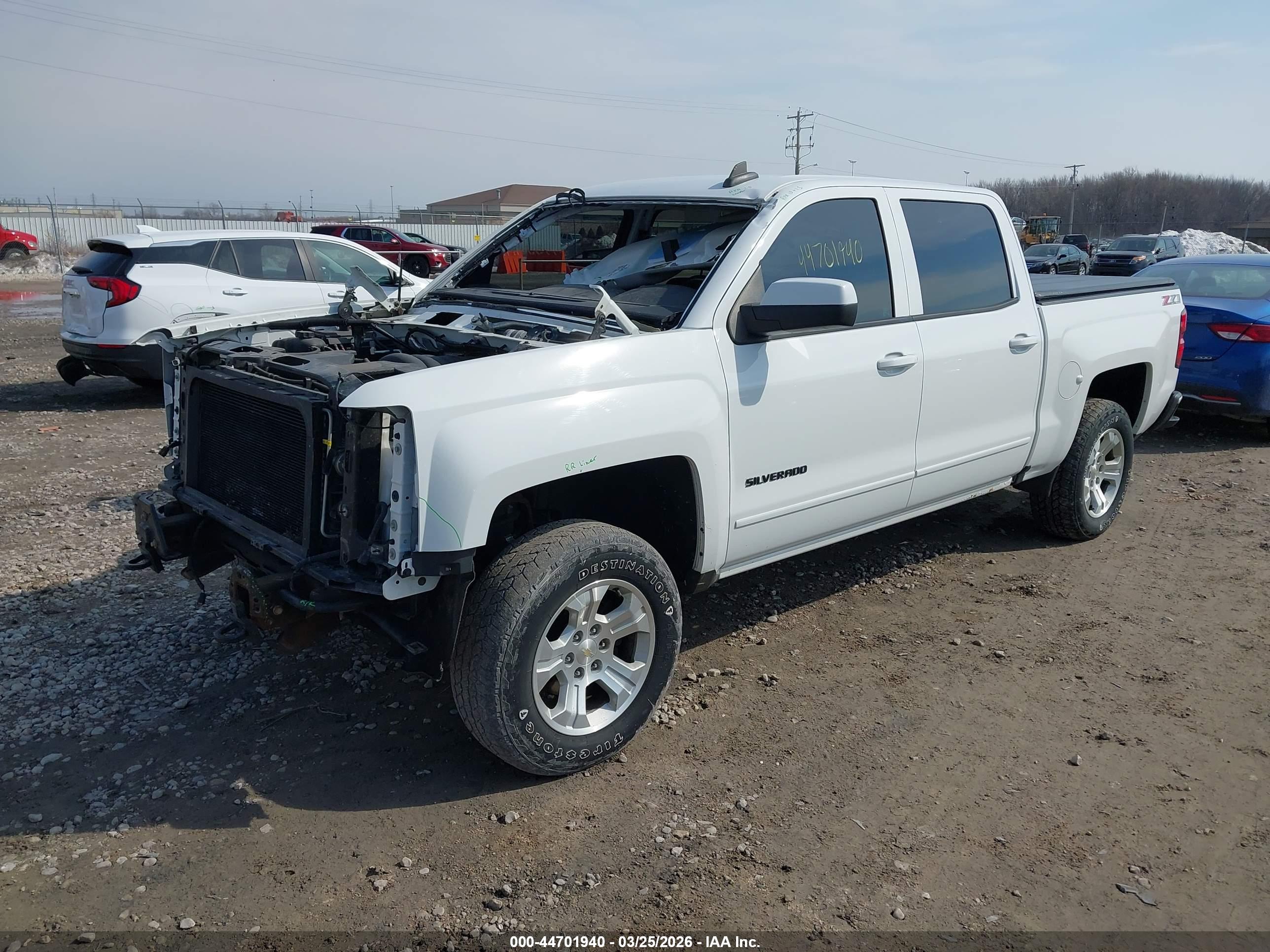 CHEVROLET SILVERADO image 2