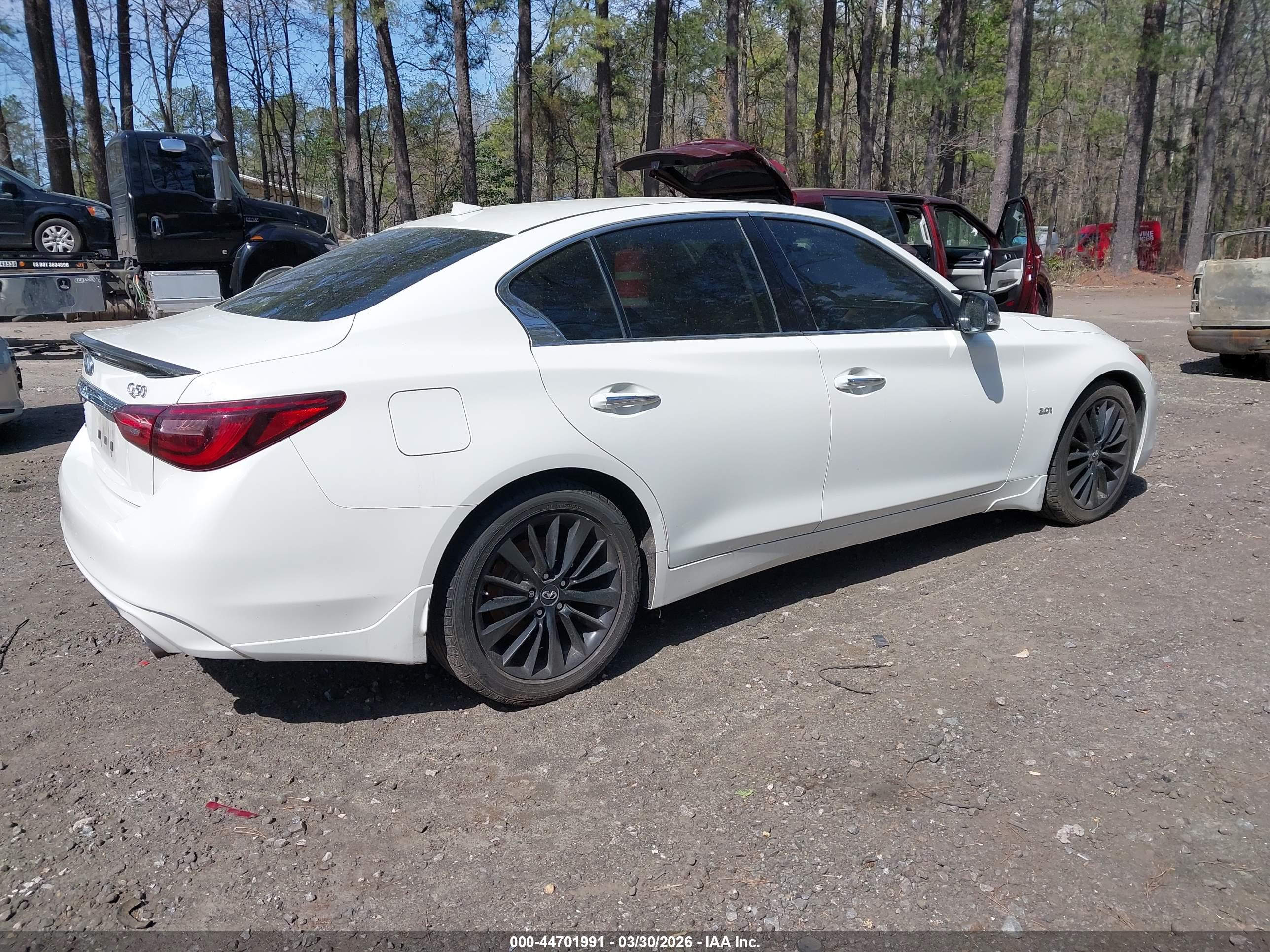 INFINITI Q50 image 4