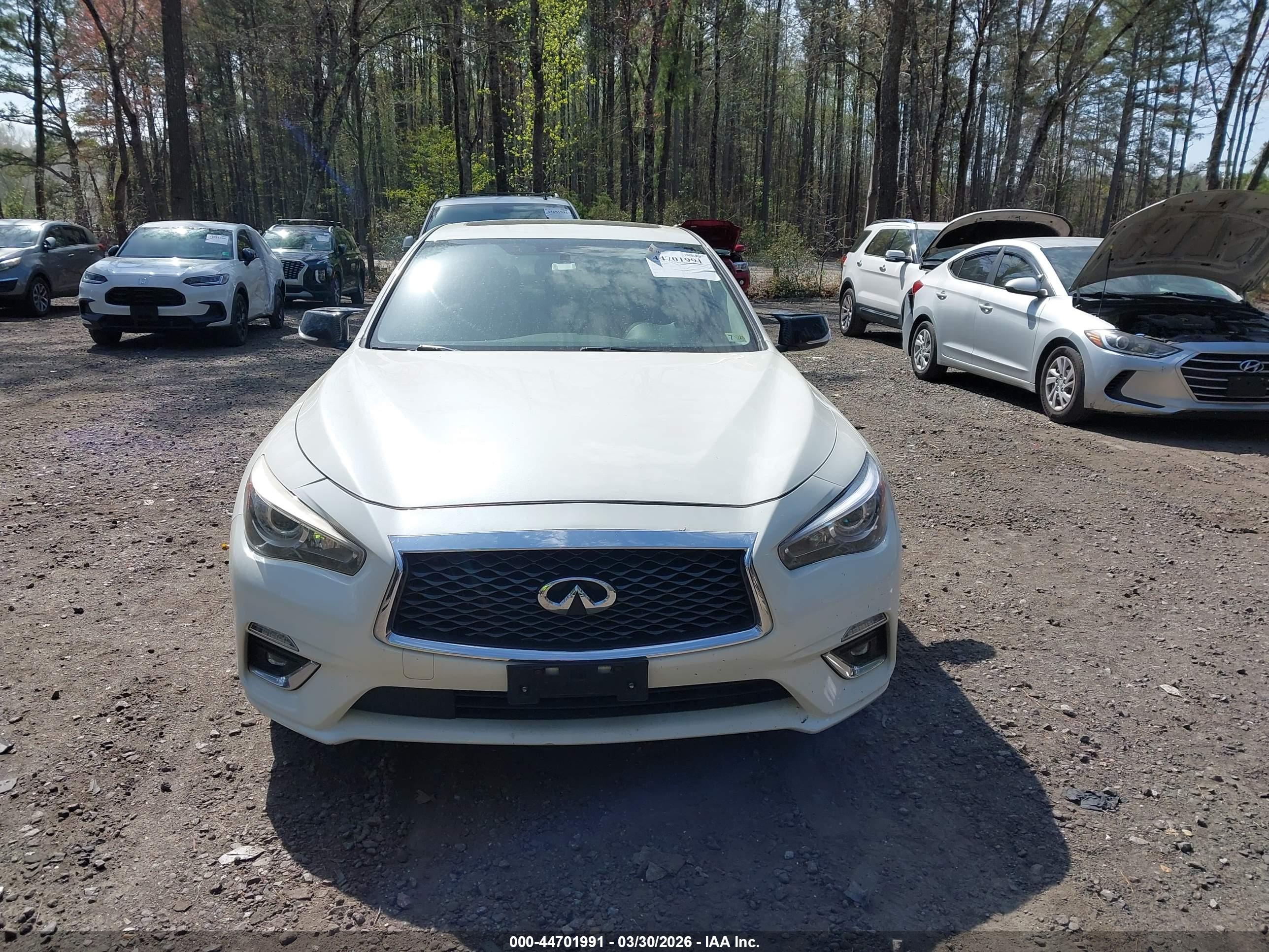 INFINITI Q50 image 6