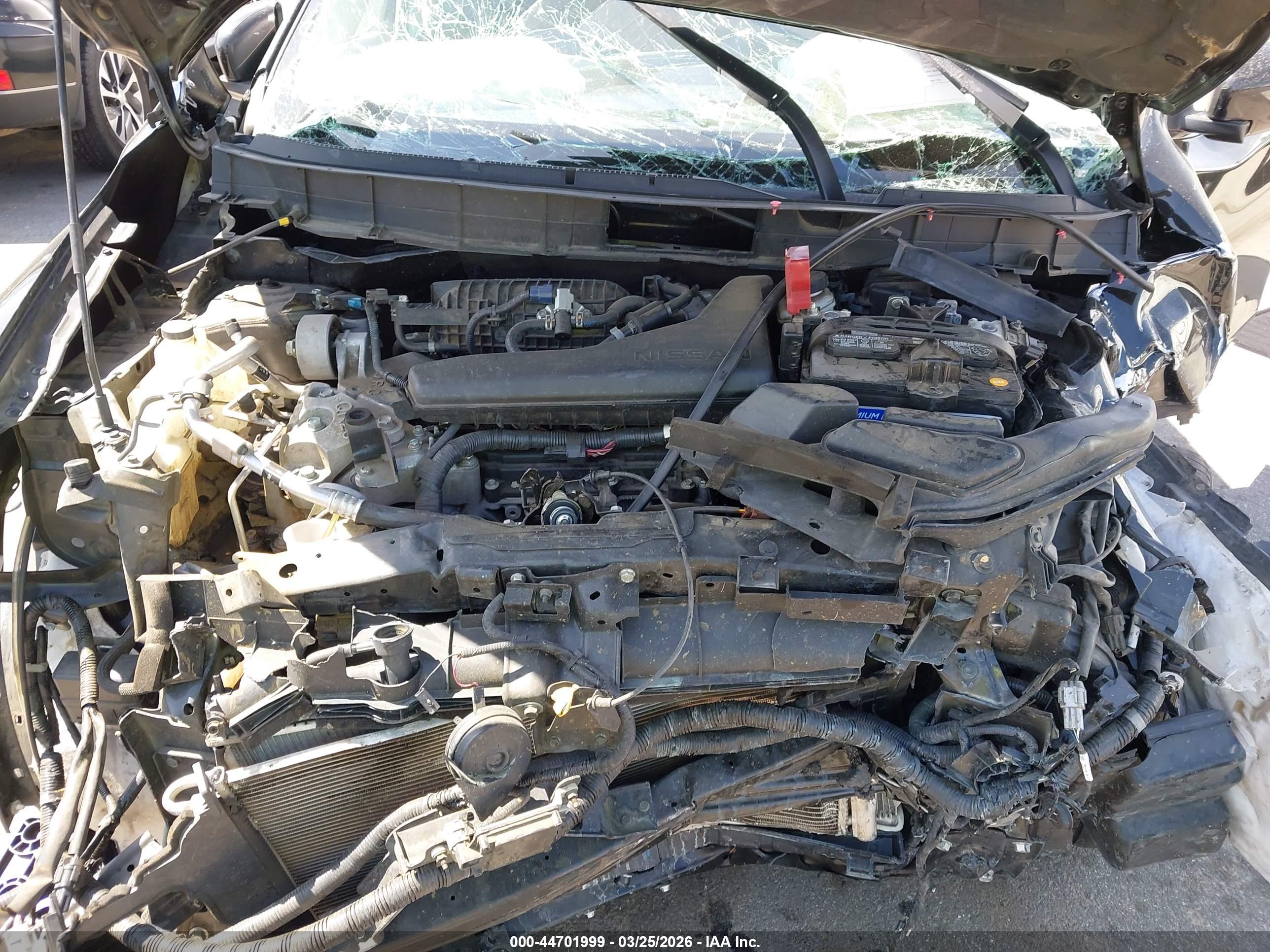 NISSAN ROGUE image 10