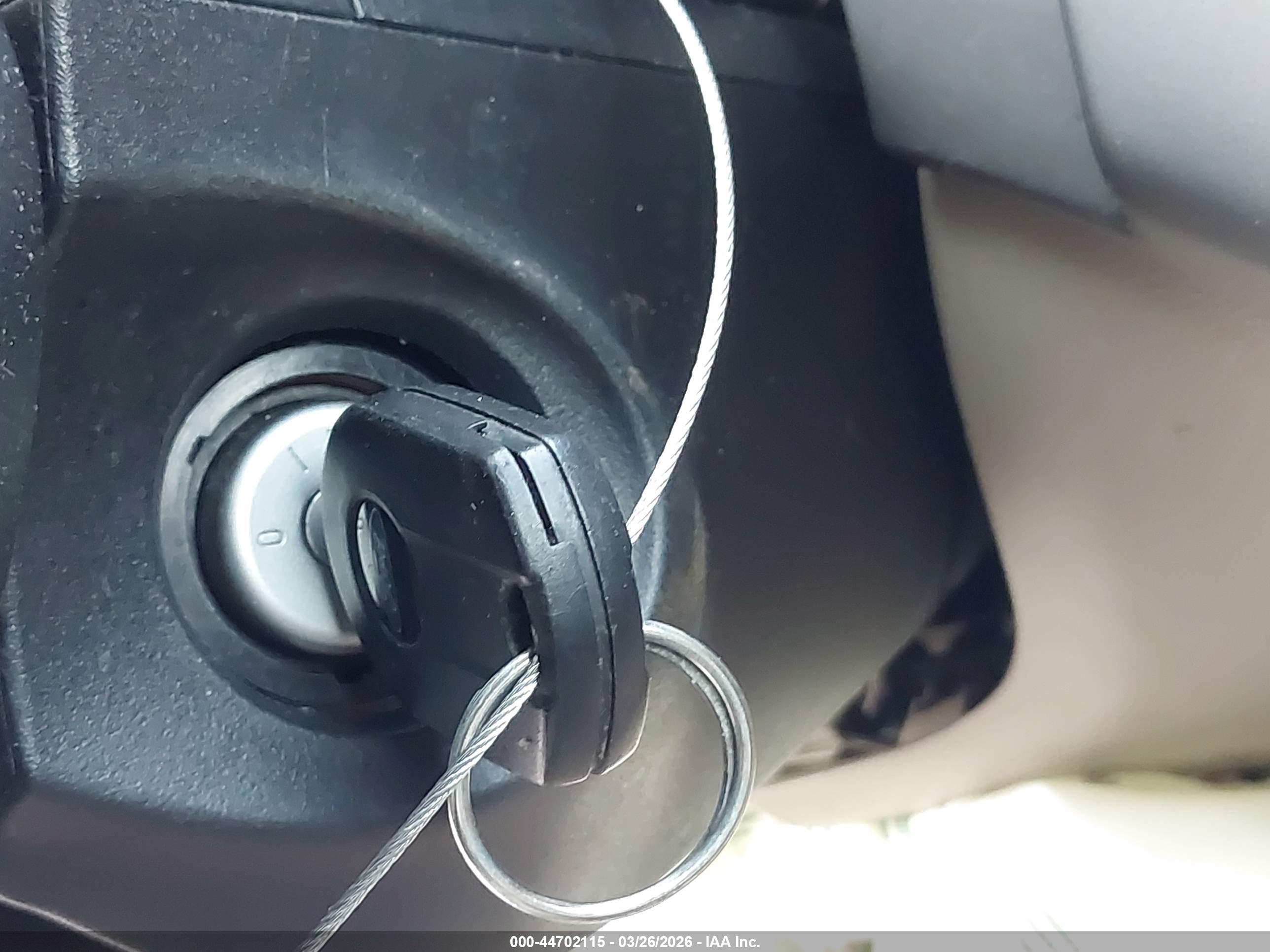 FORD ESCAPE image 11