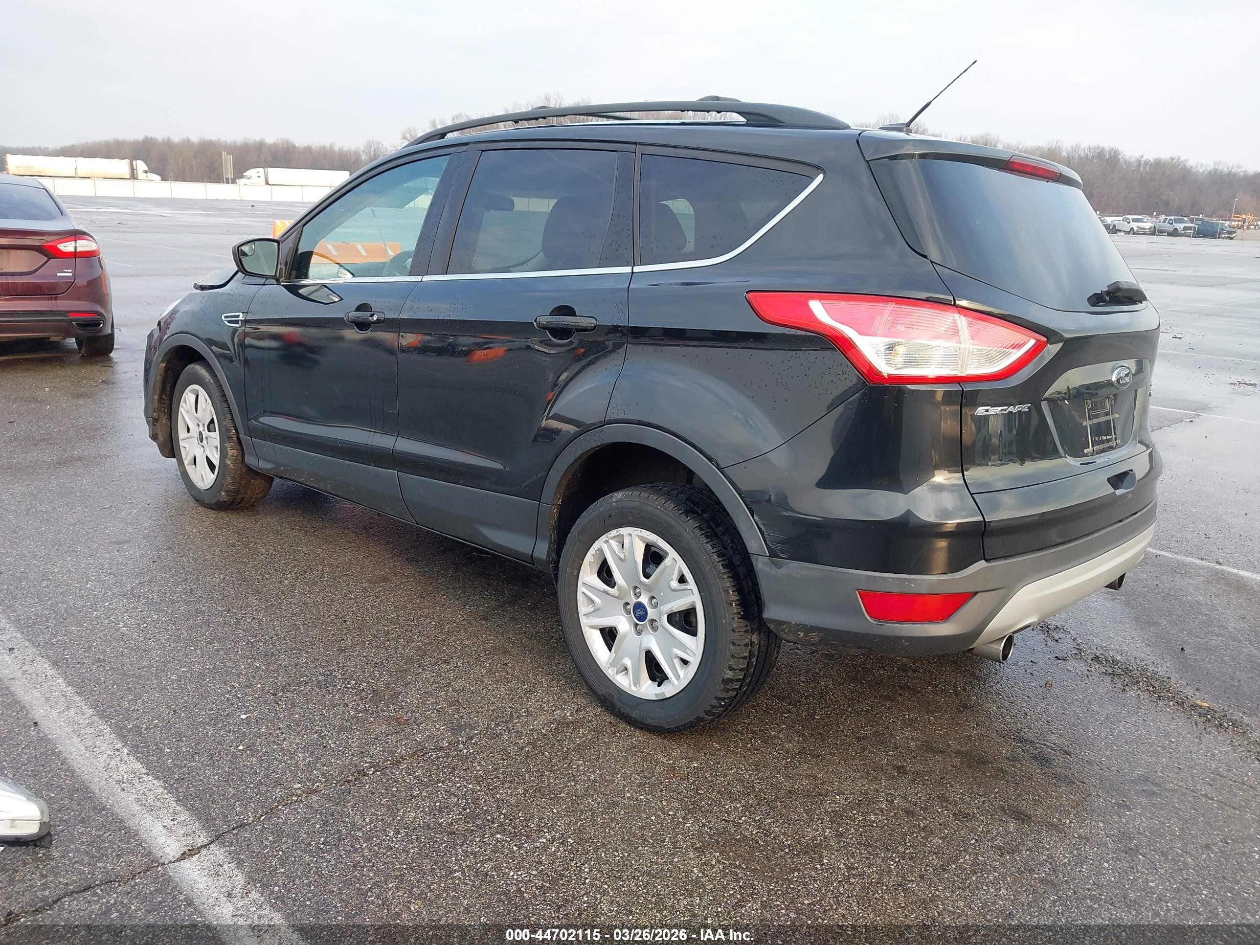 FORD ESCAPE image 3