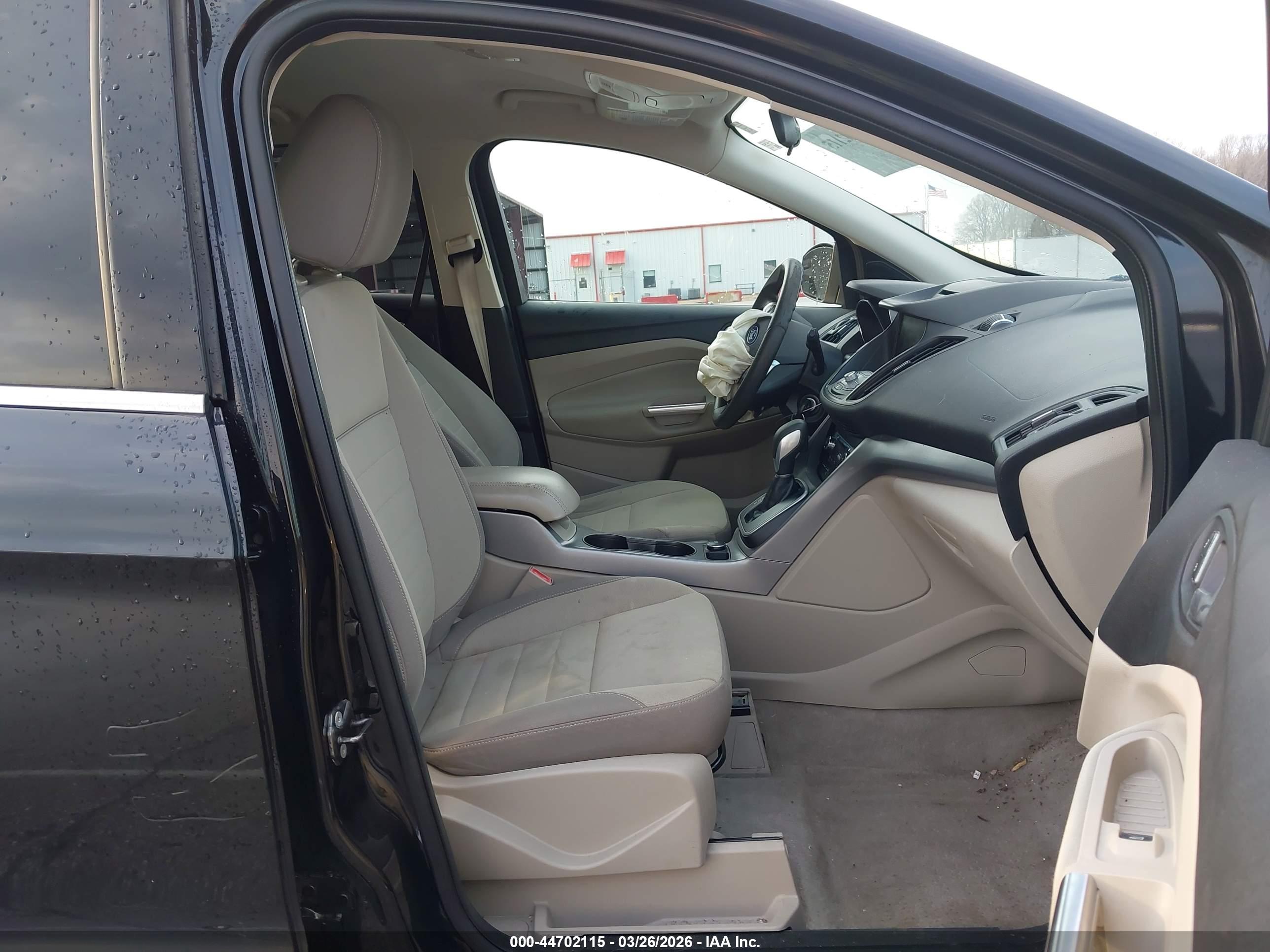 FORD ESCAPE image 5