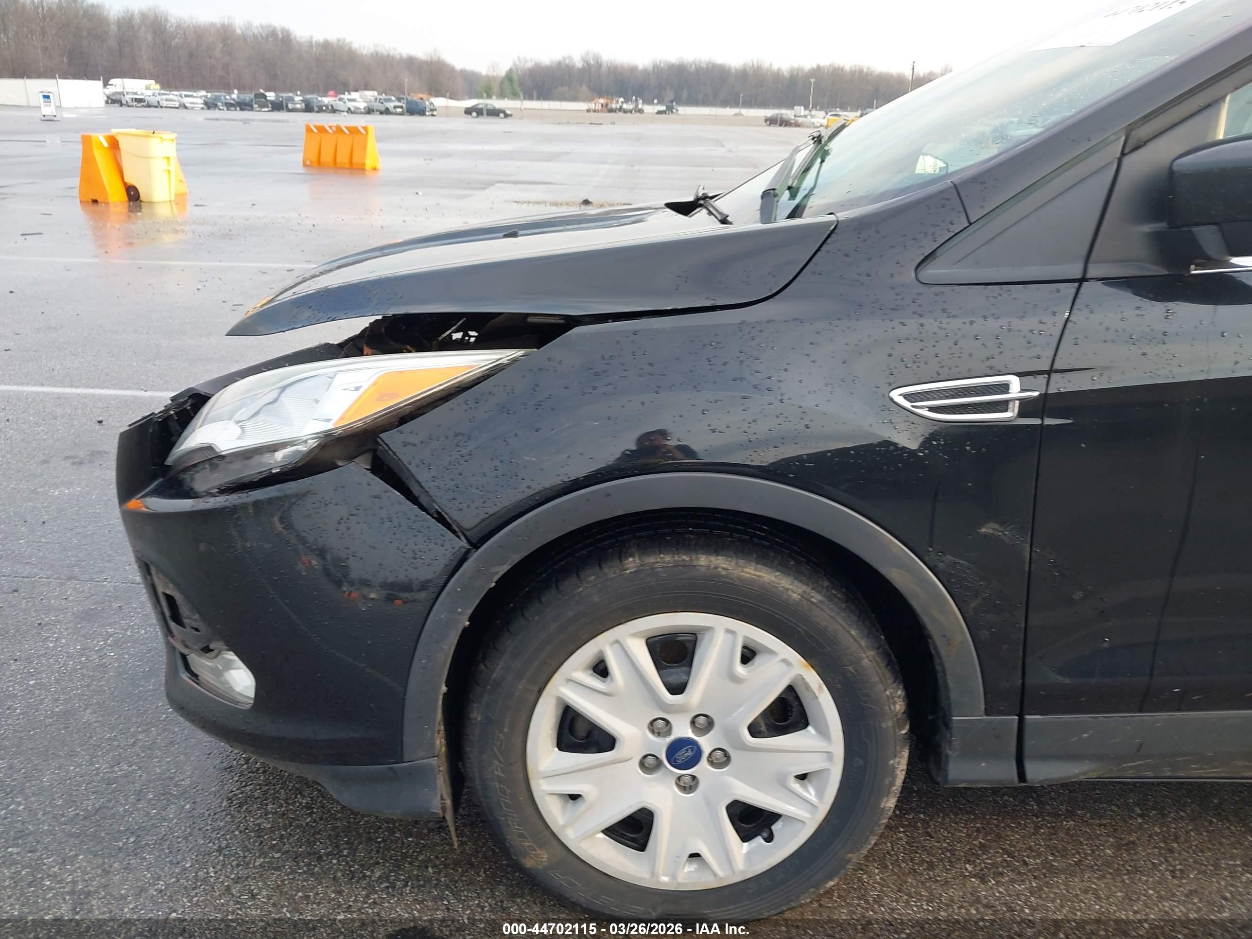 FORD ESCAPE image 6