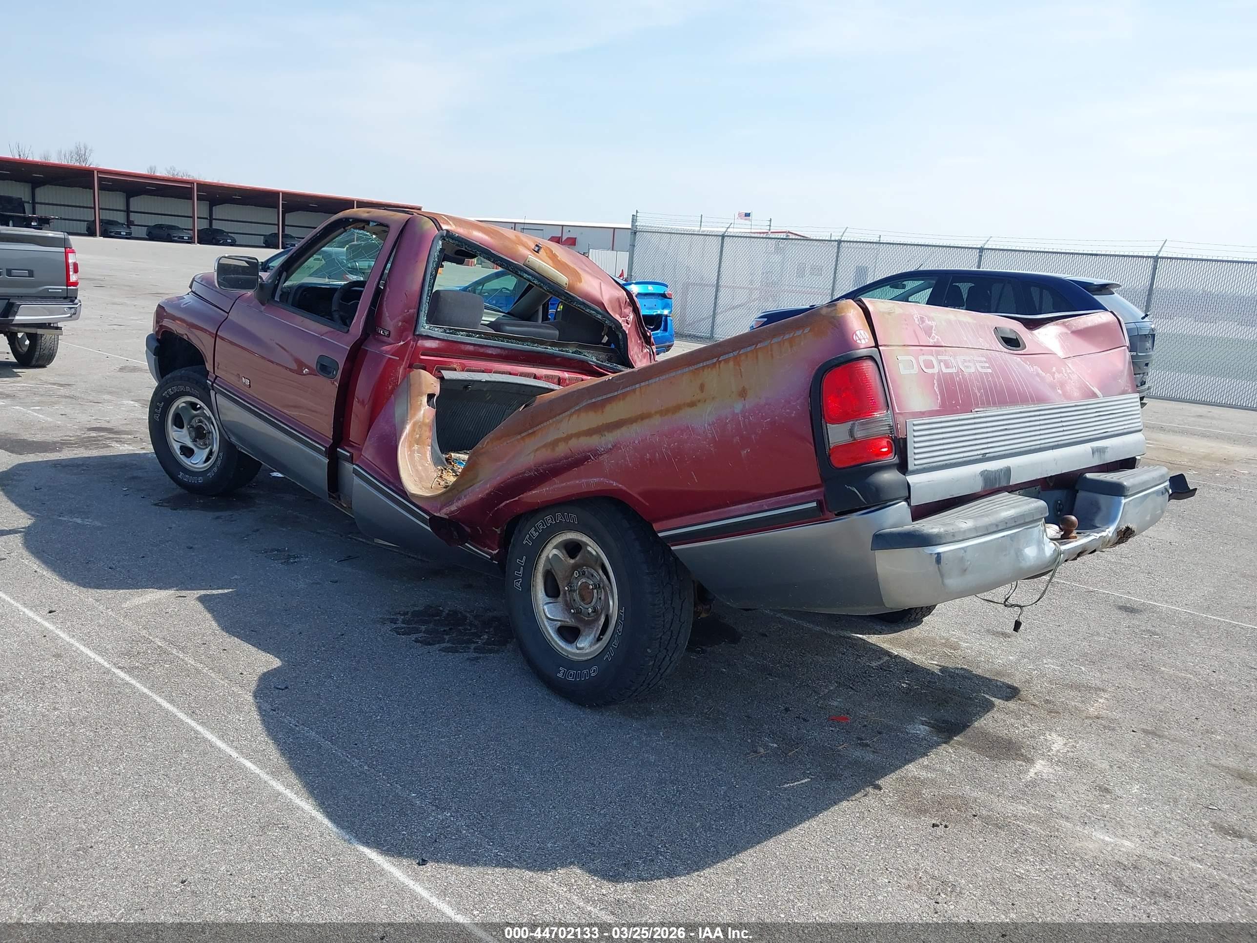 DODGE RAM image 3