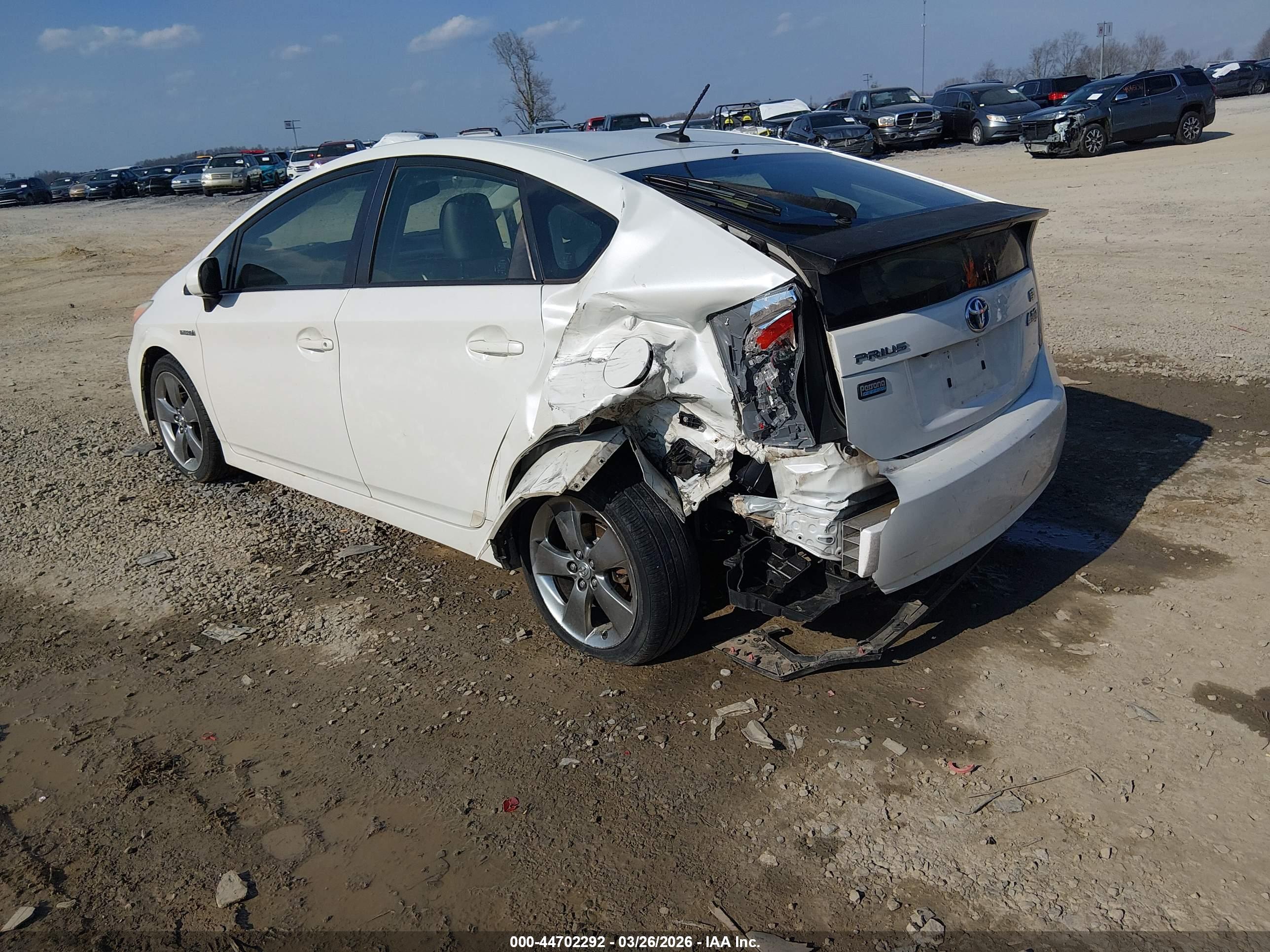 TOYOTA PRIUS image 3