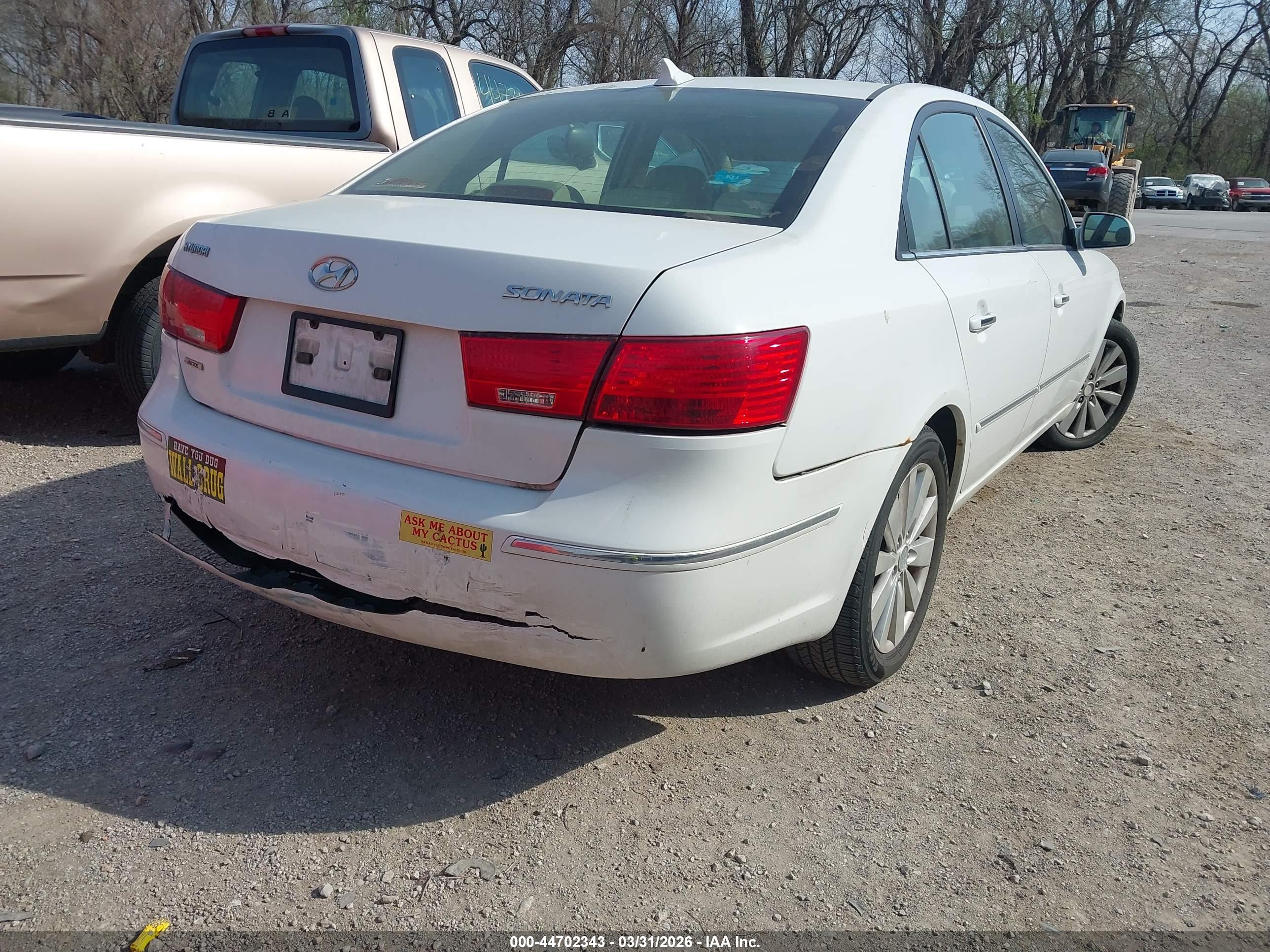 HYUNDAI SONATA image 4
