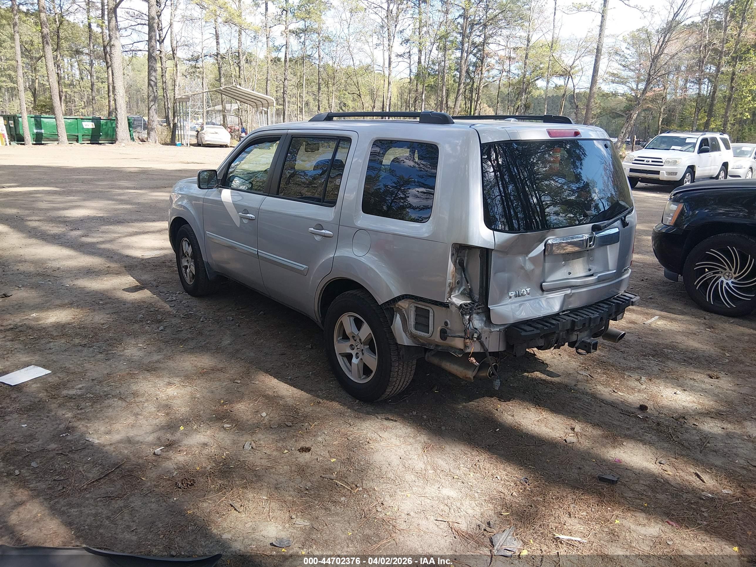 HONDA PILOT image 3