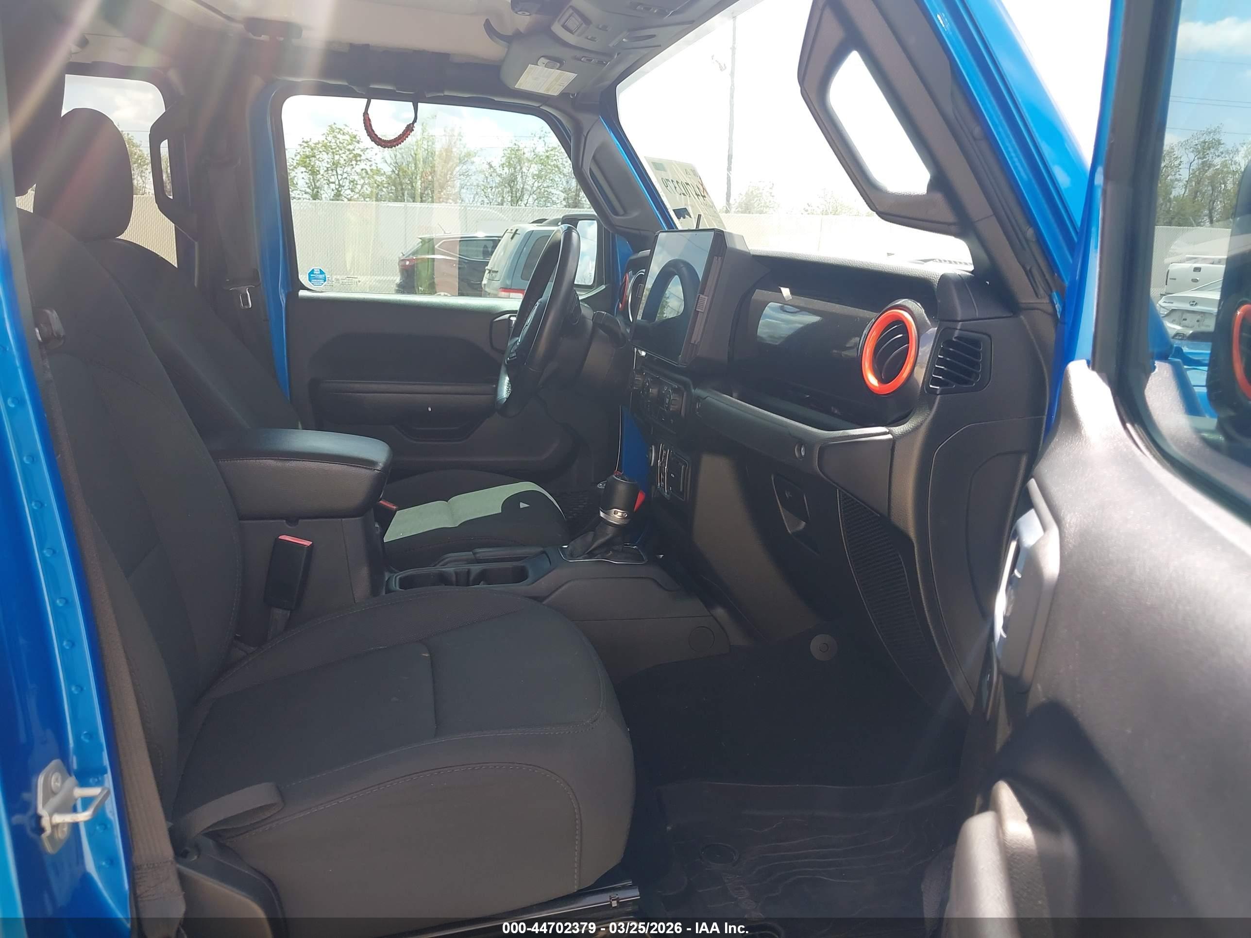 JEEP GLADIATOR image 5
