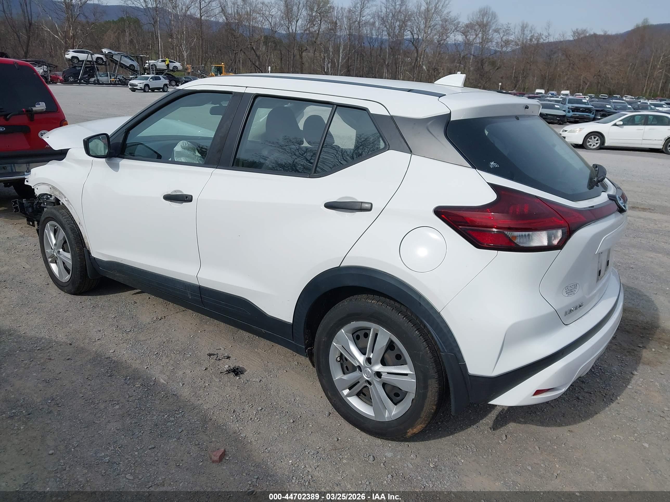 NISSAN KICKS image 3