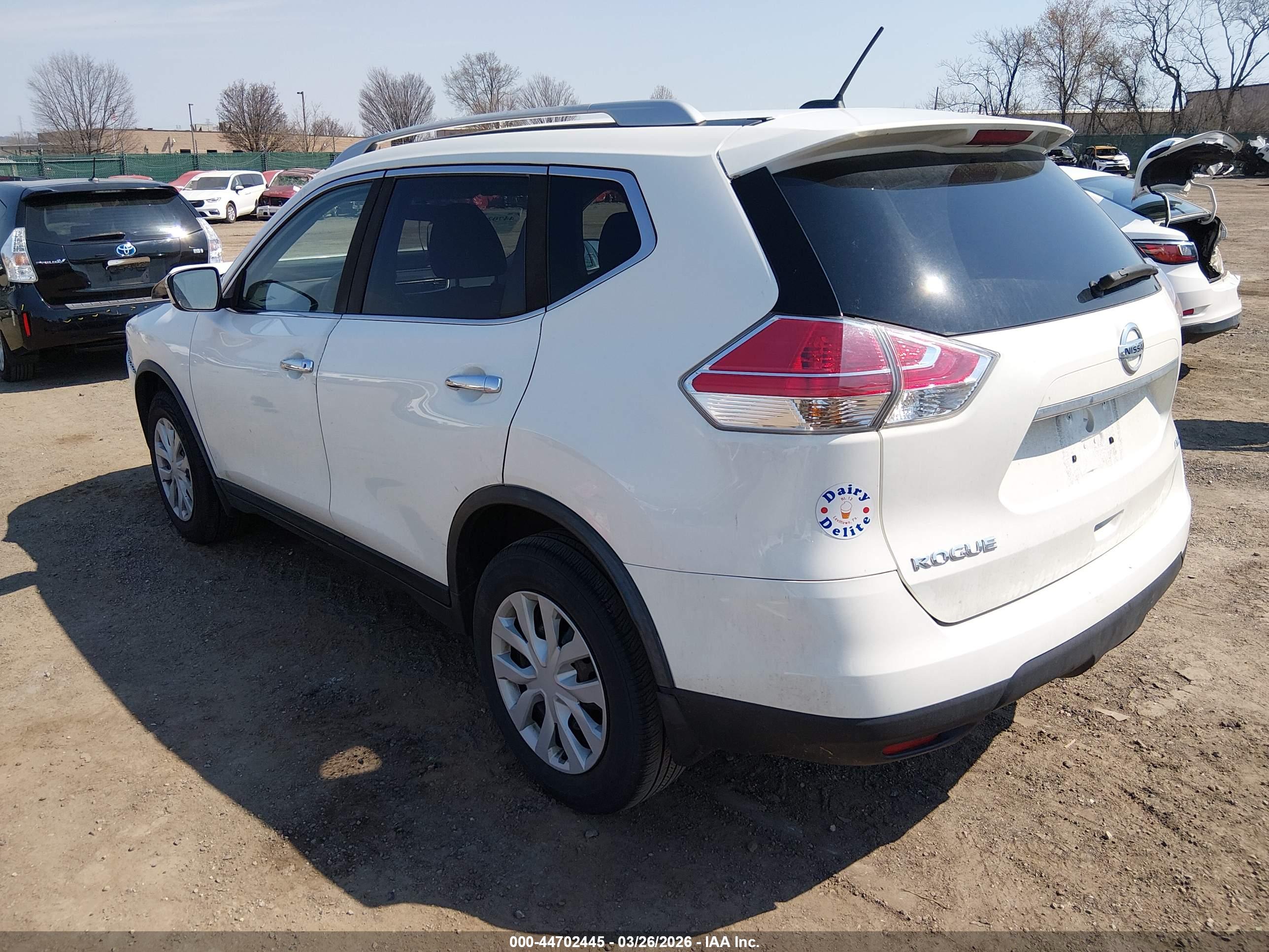 NISSAN ROGUE image 3