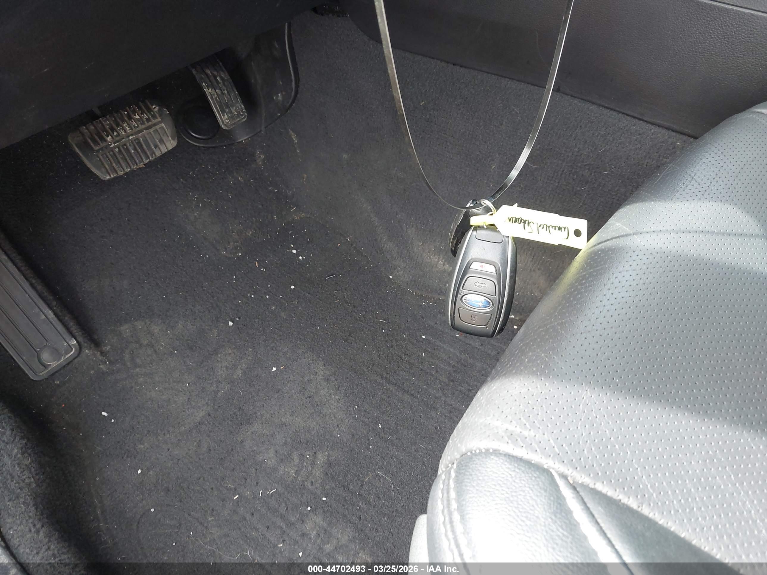 SUBARU LEGACY image 11