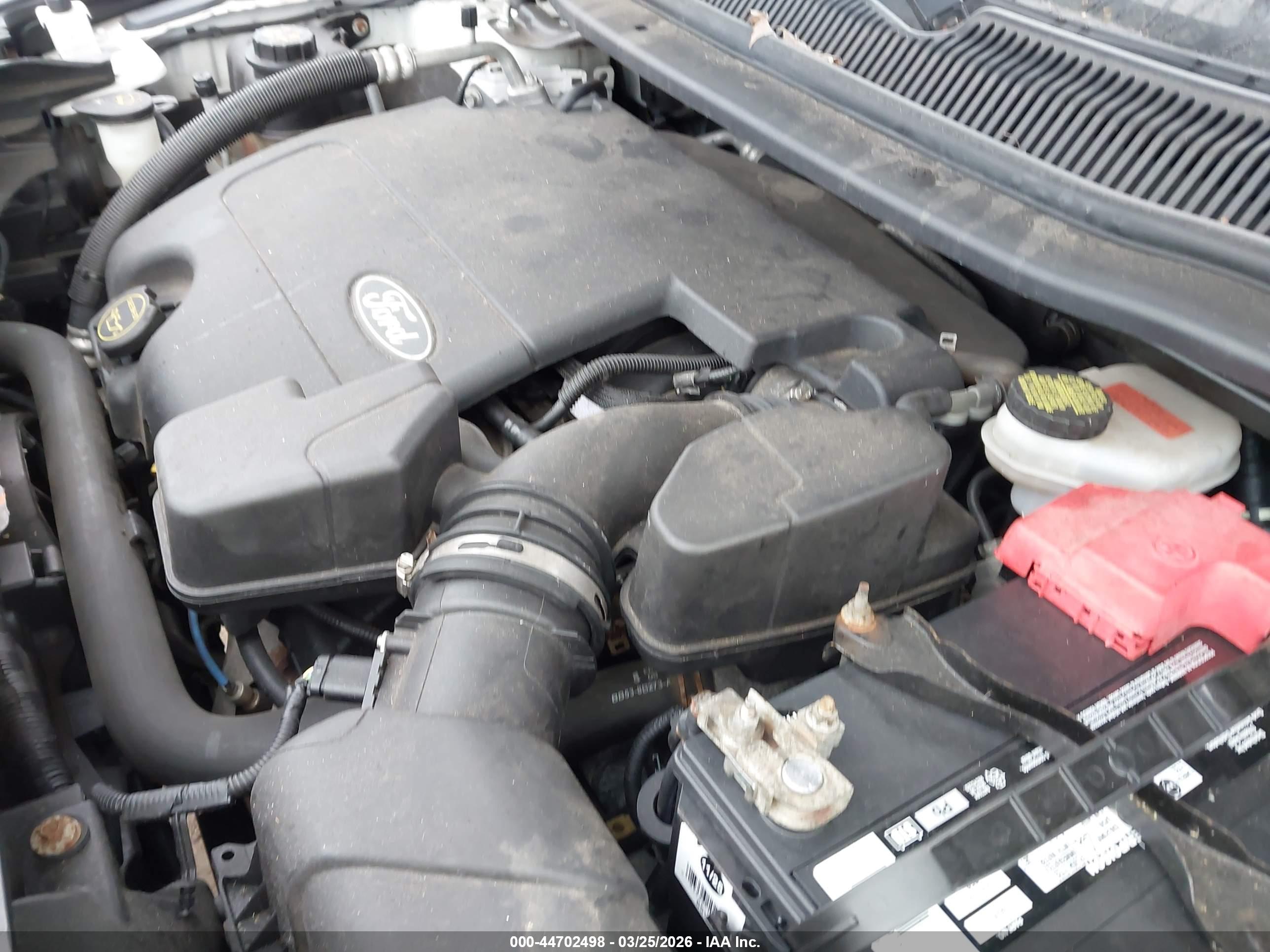FORD EXPLORER image 10