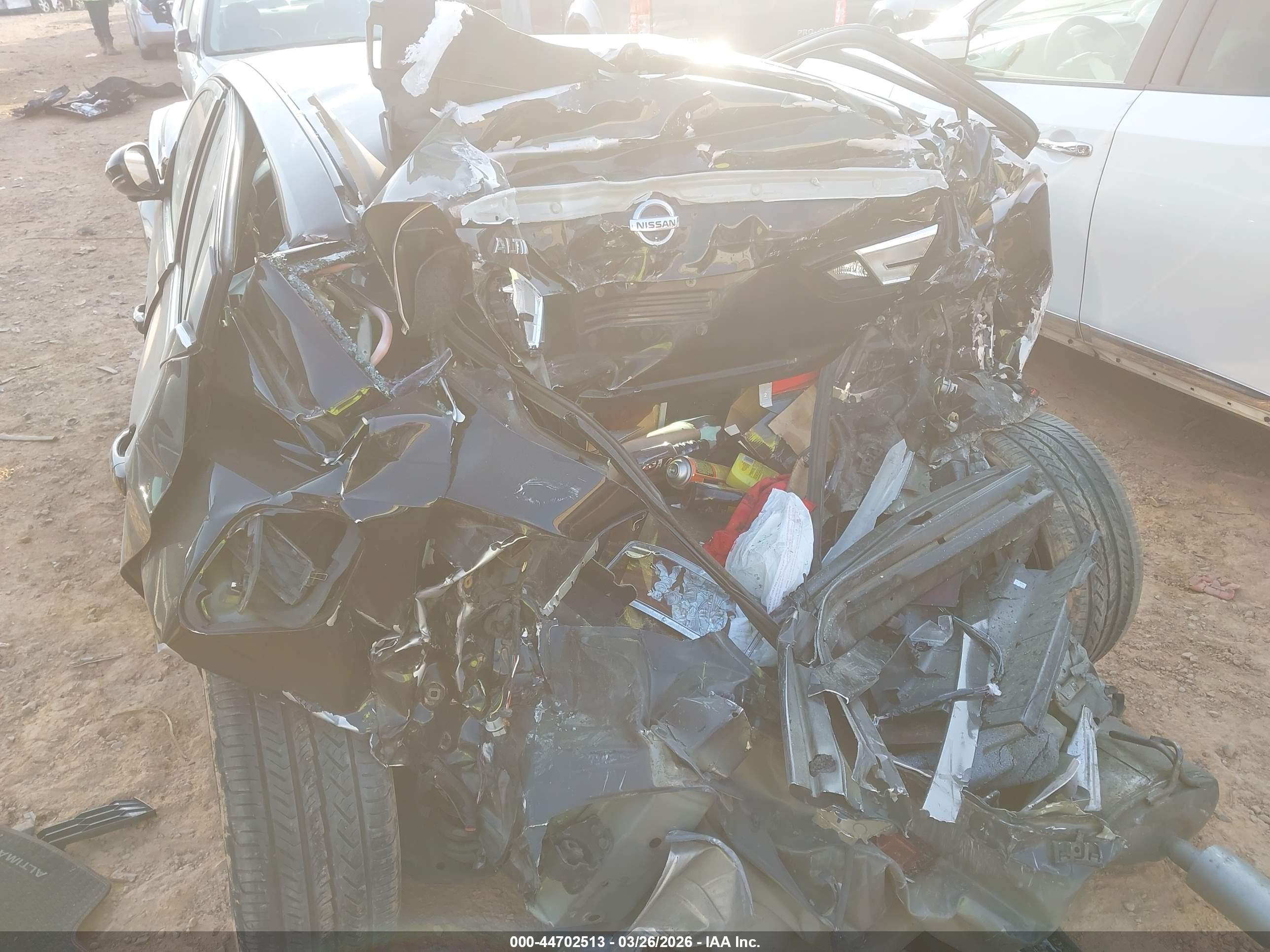 NISSAN ALTIMA image 6