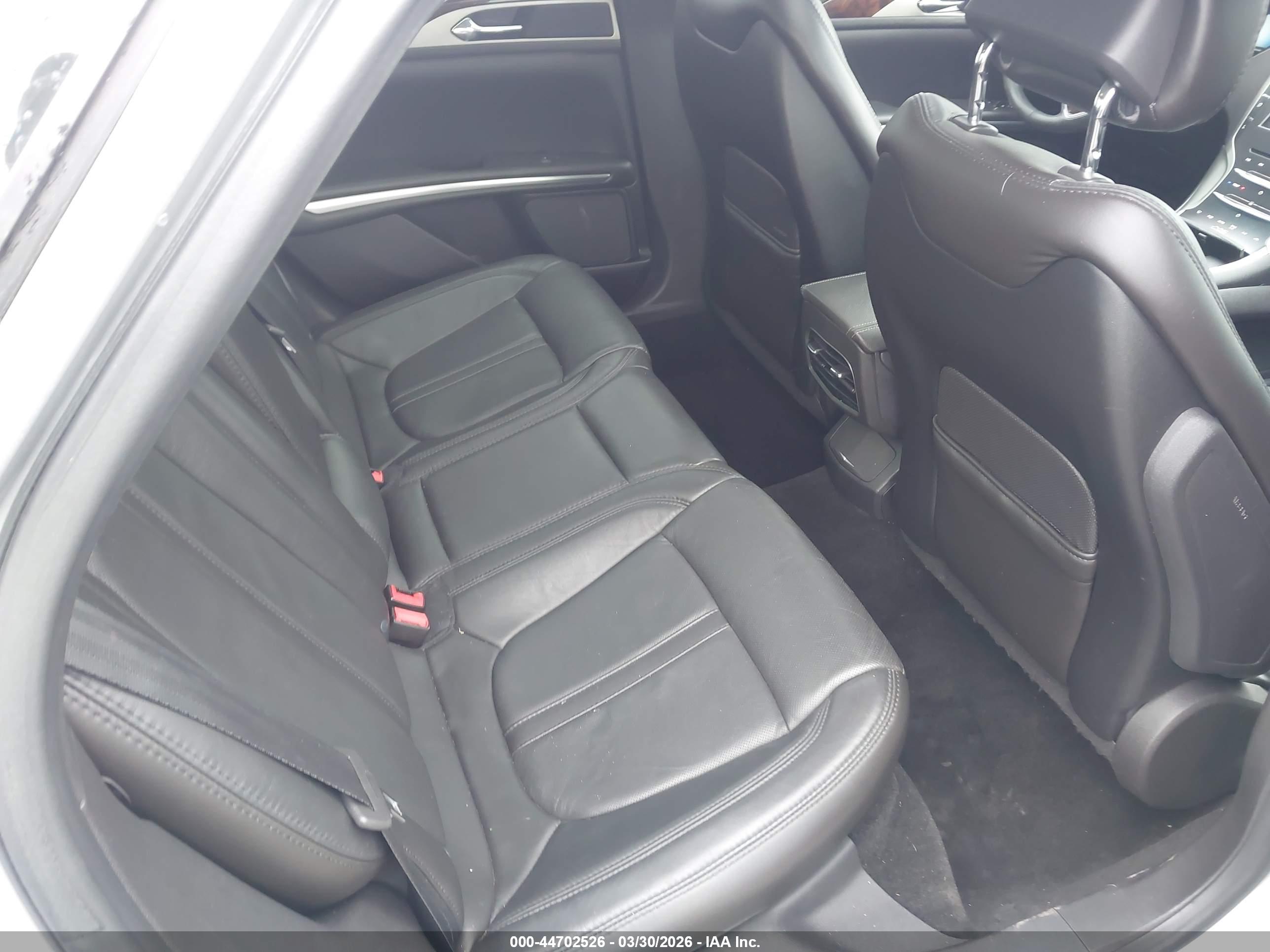 LINCOLN MKZ image 8