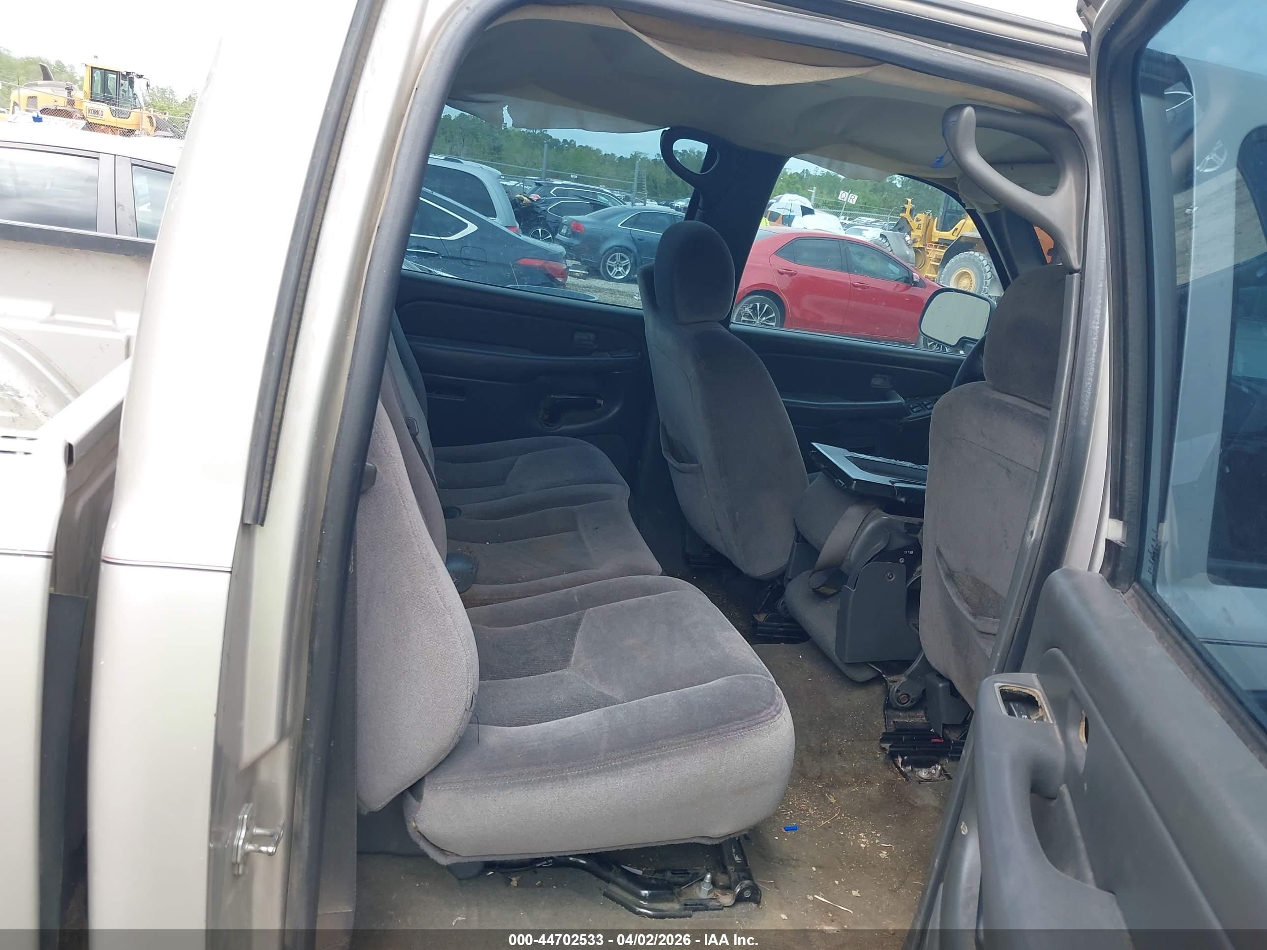 GMC SIERRA image 8