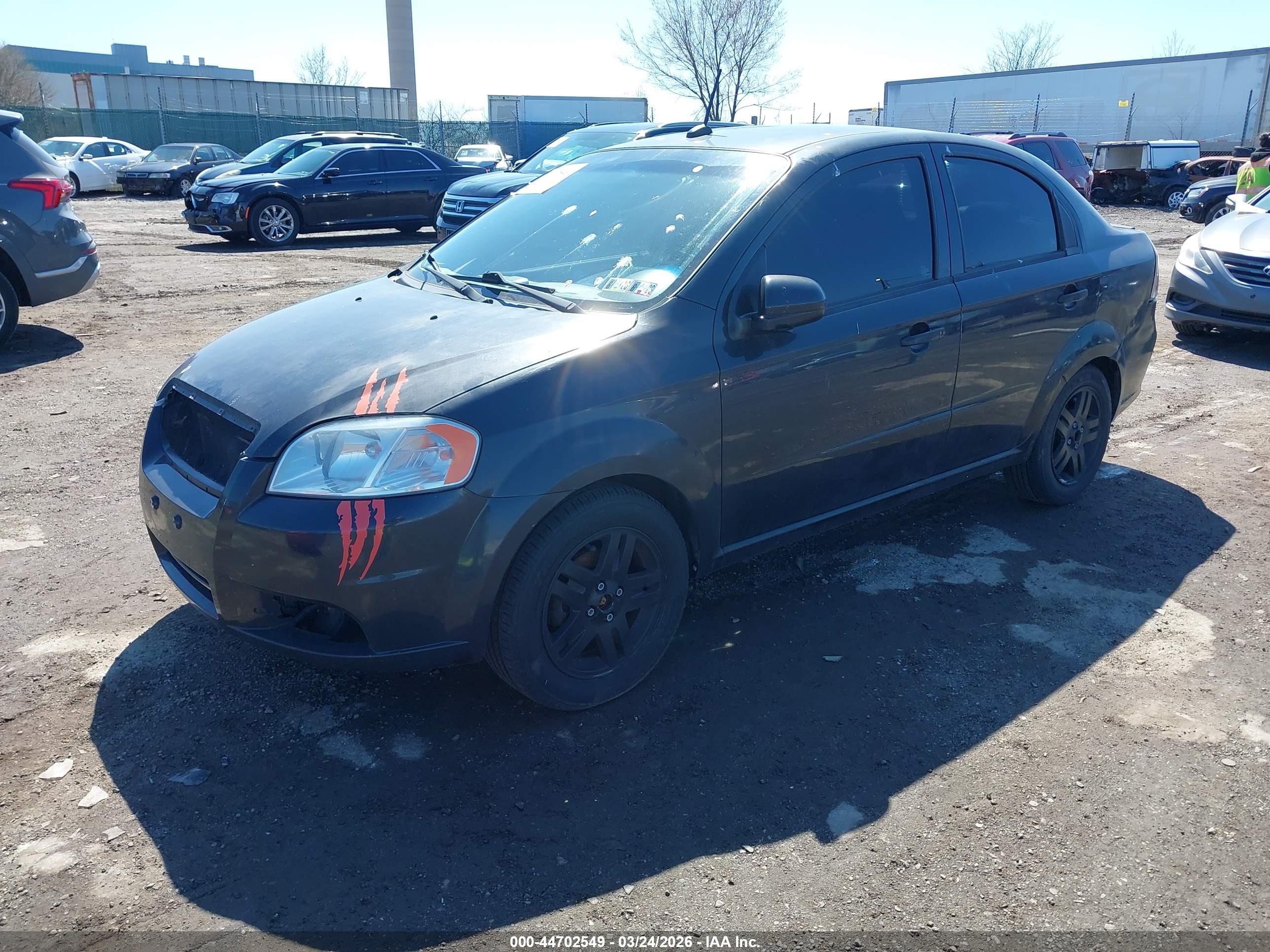 CHEVROLET AVEO image 2