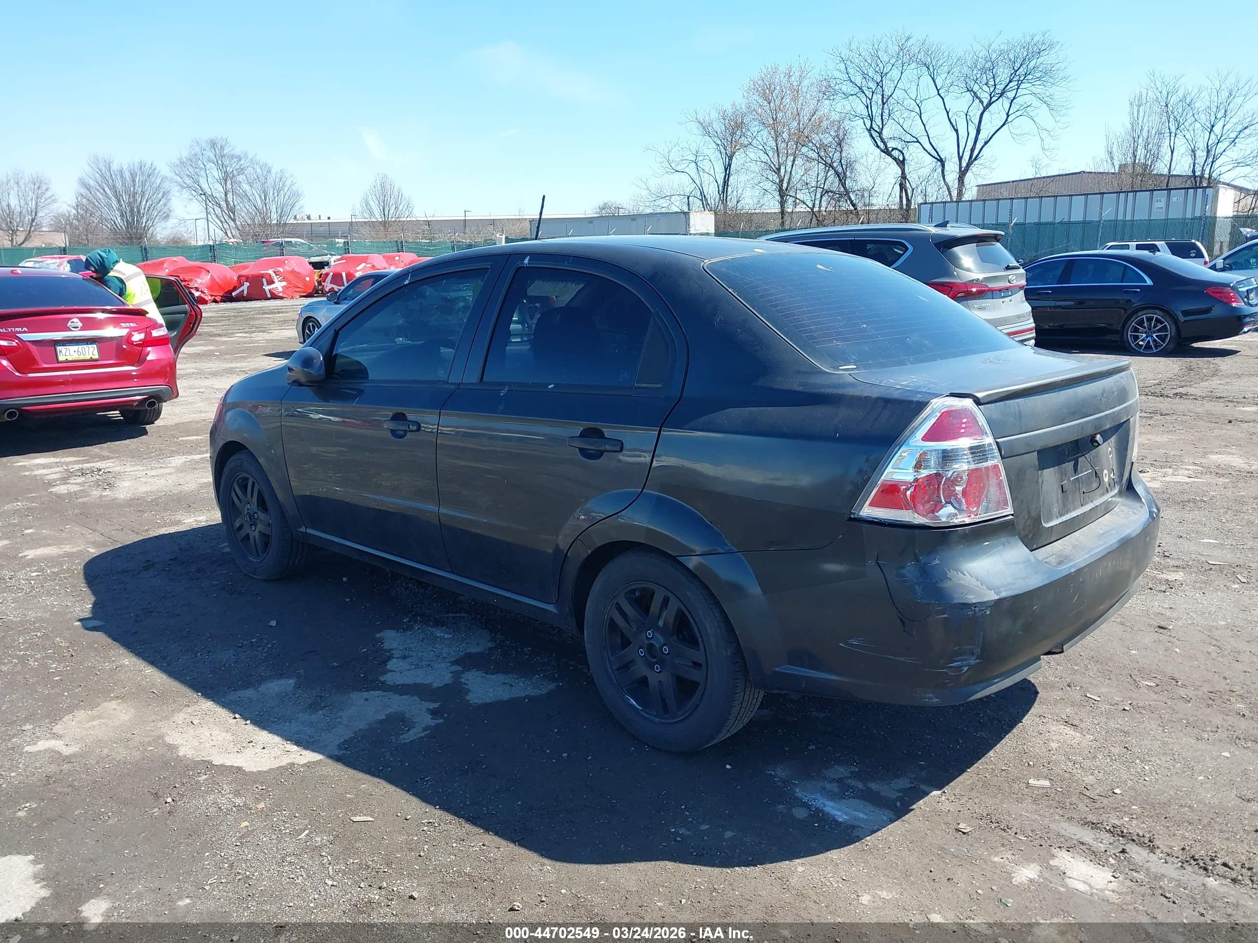 CHEVROLET AVEO image 3