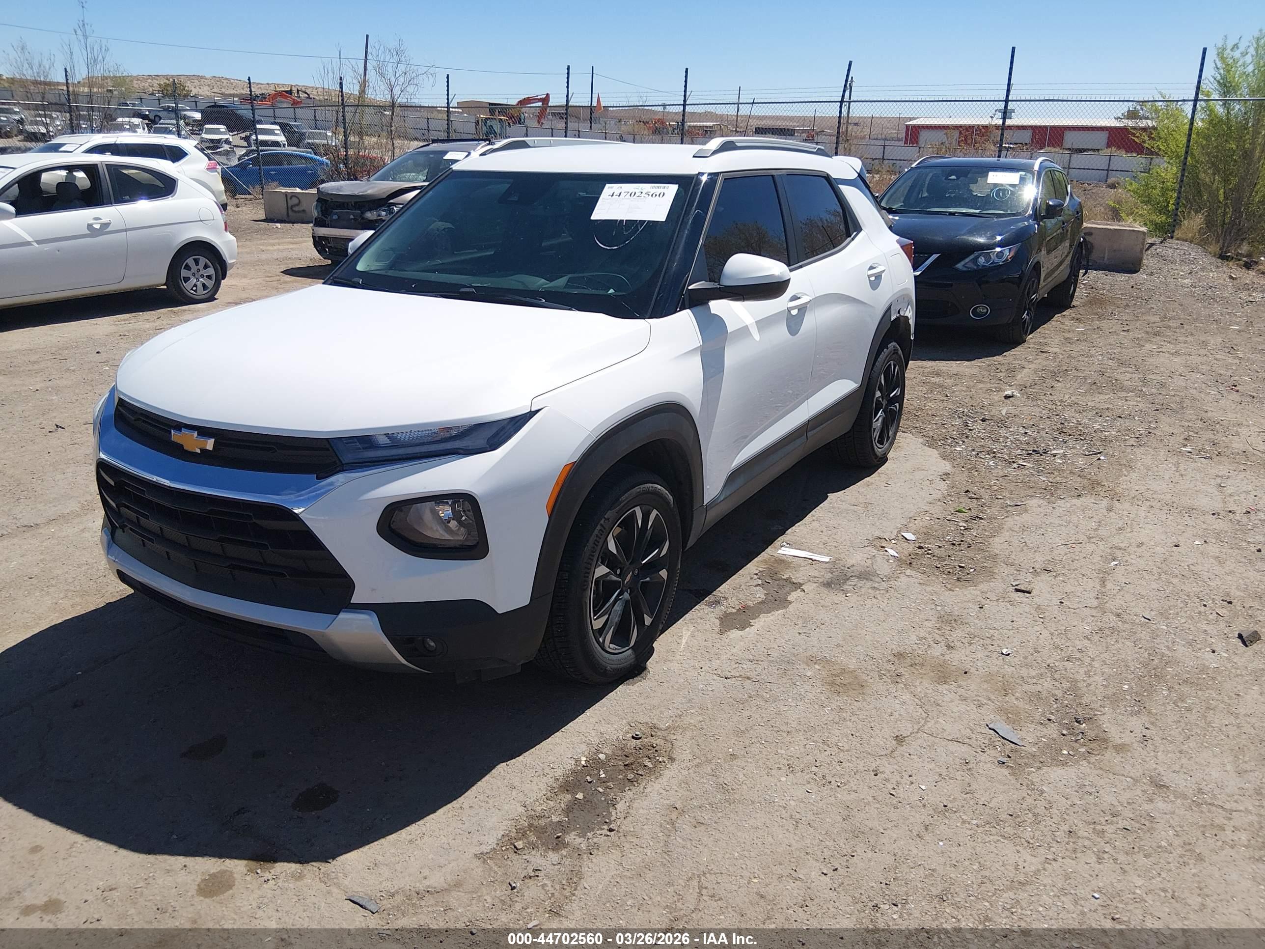 CHEVROLET TRAILBLAZER image 2