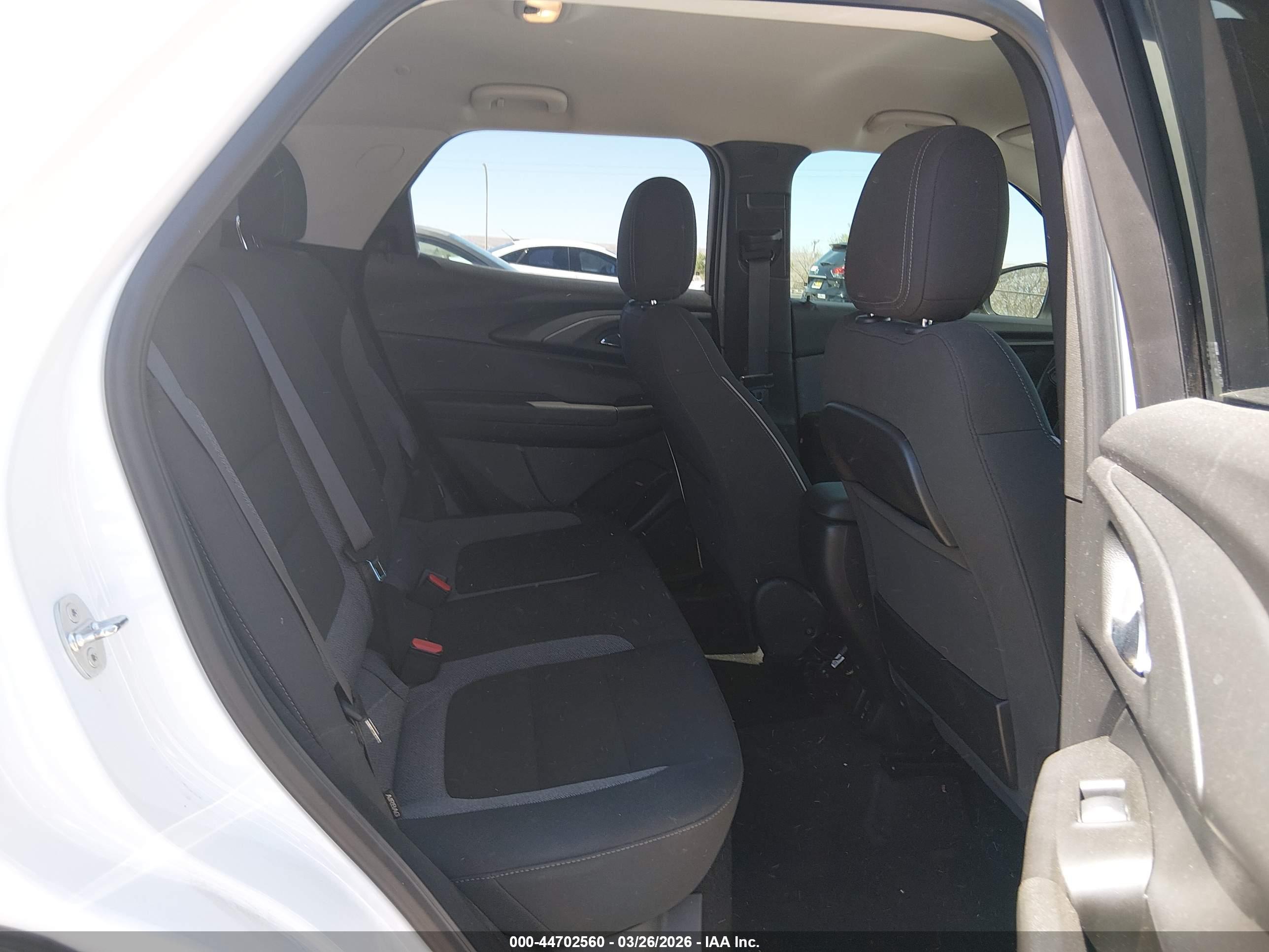 CHEVROLET TRAILBLAZER image 8